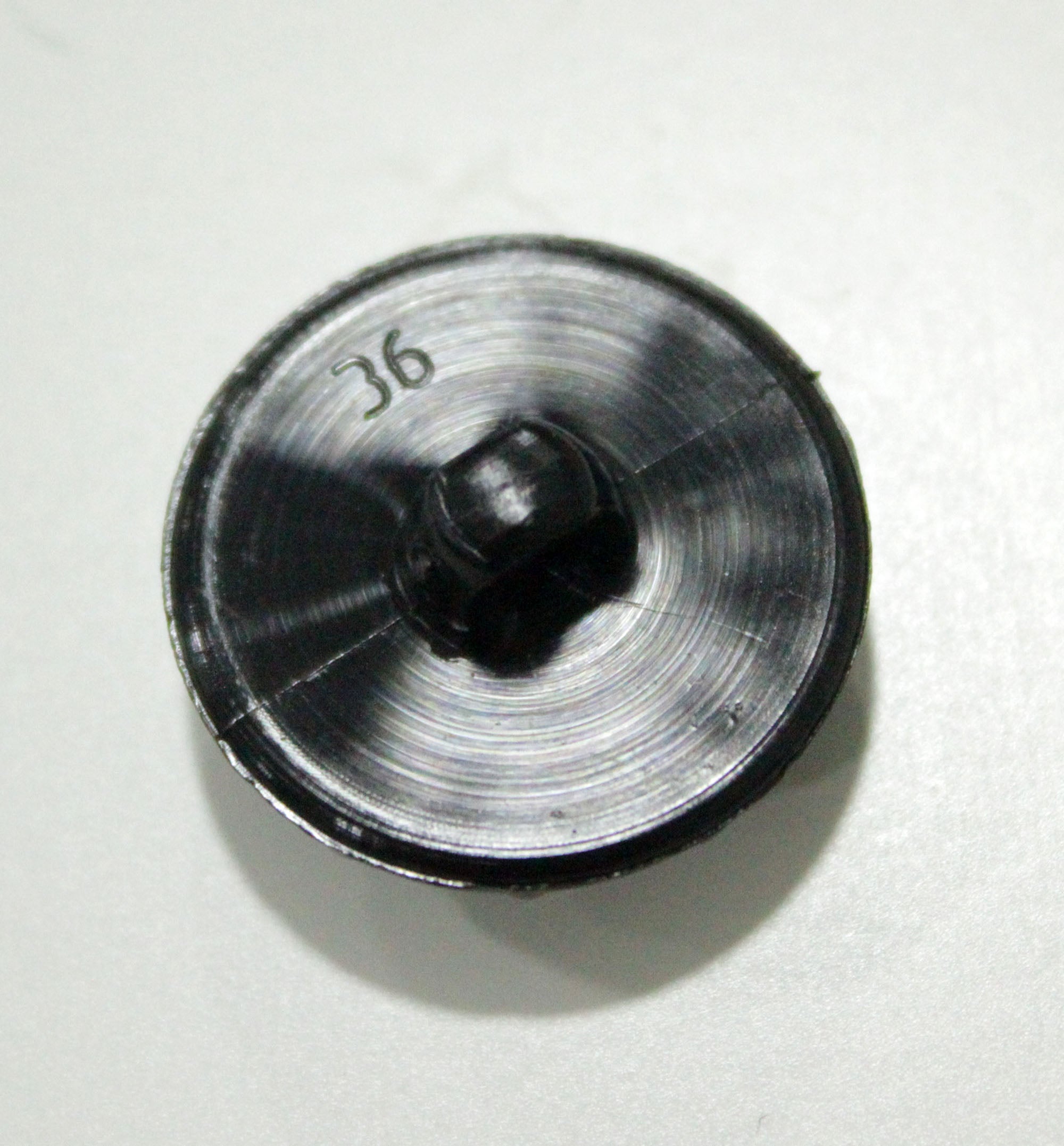 Nasturi Cu Picior 22mm