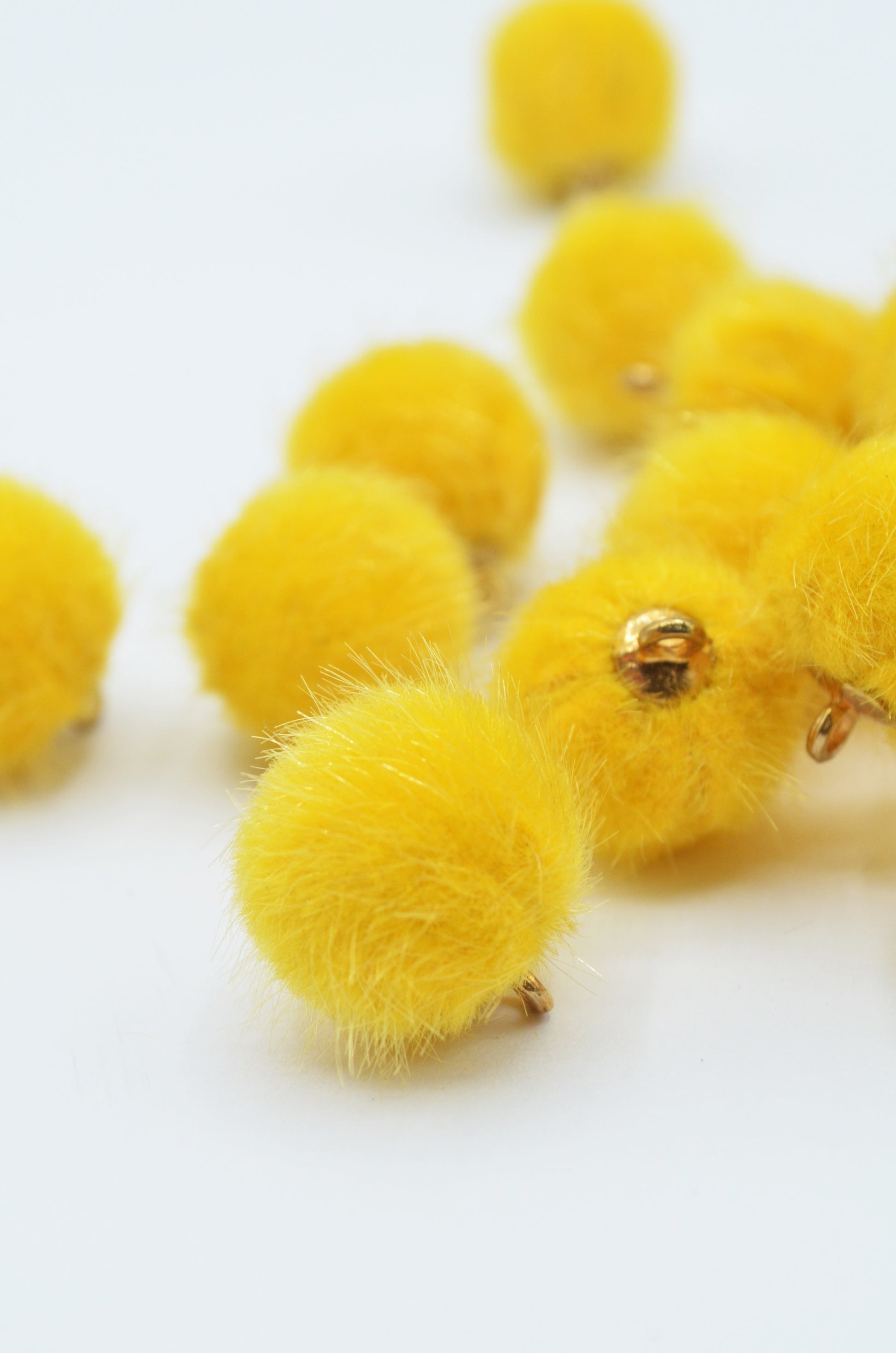 Nasturi Din Blana,15mm, Galben