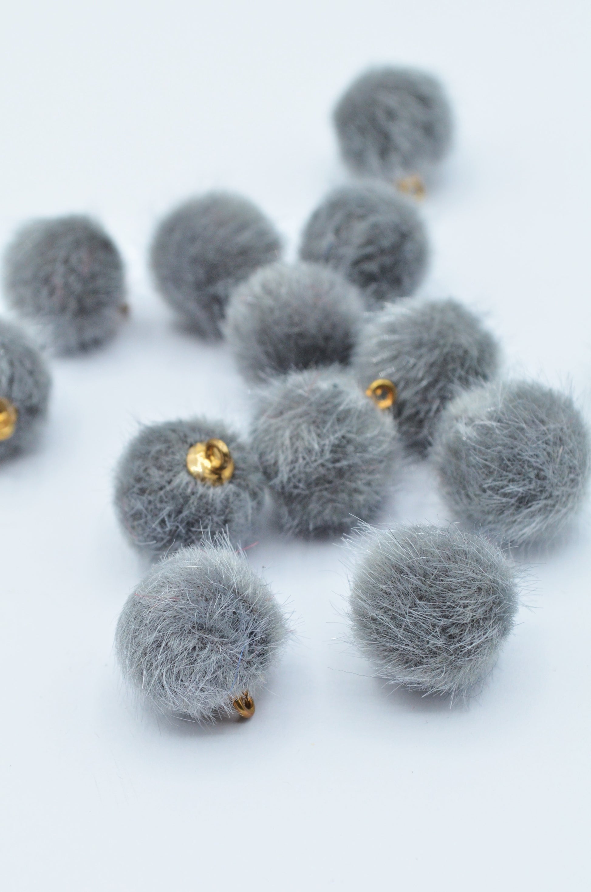 Nasturi Din Blana,15mm, Gri