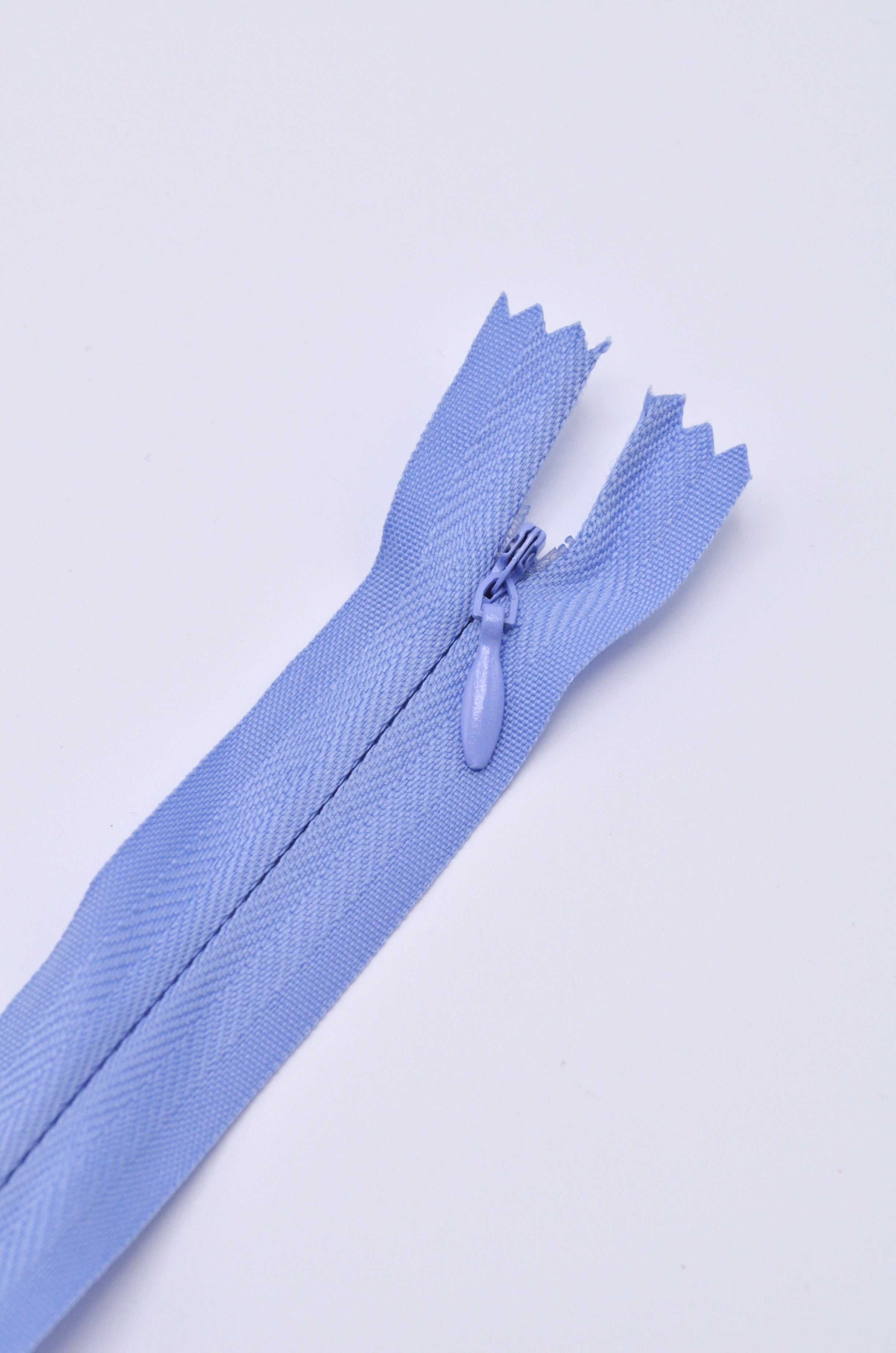 Fermoar Pe Panza Ascuns 58cm, Lavanda