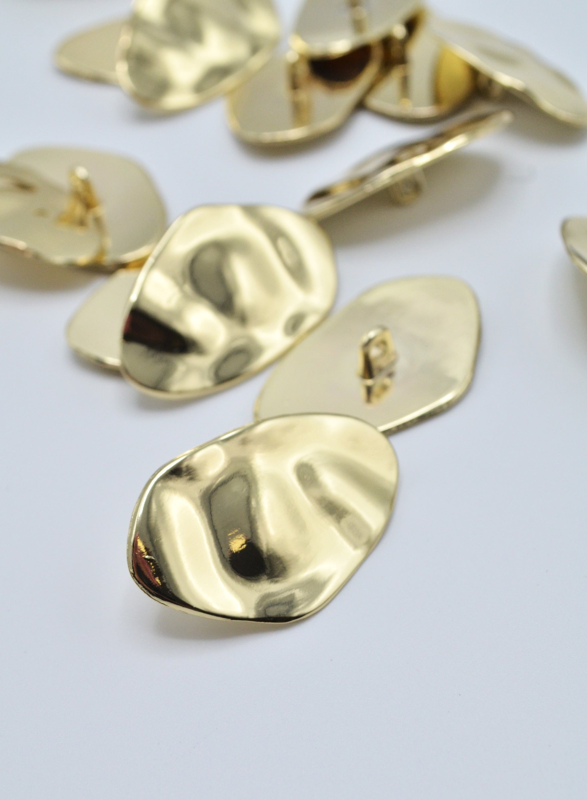 Nasturi Metalici Aurii 21x34mm