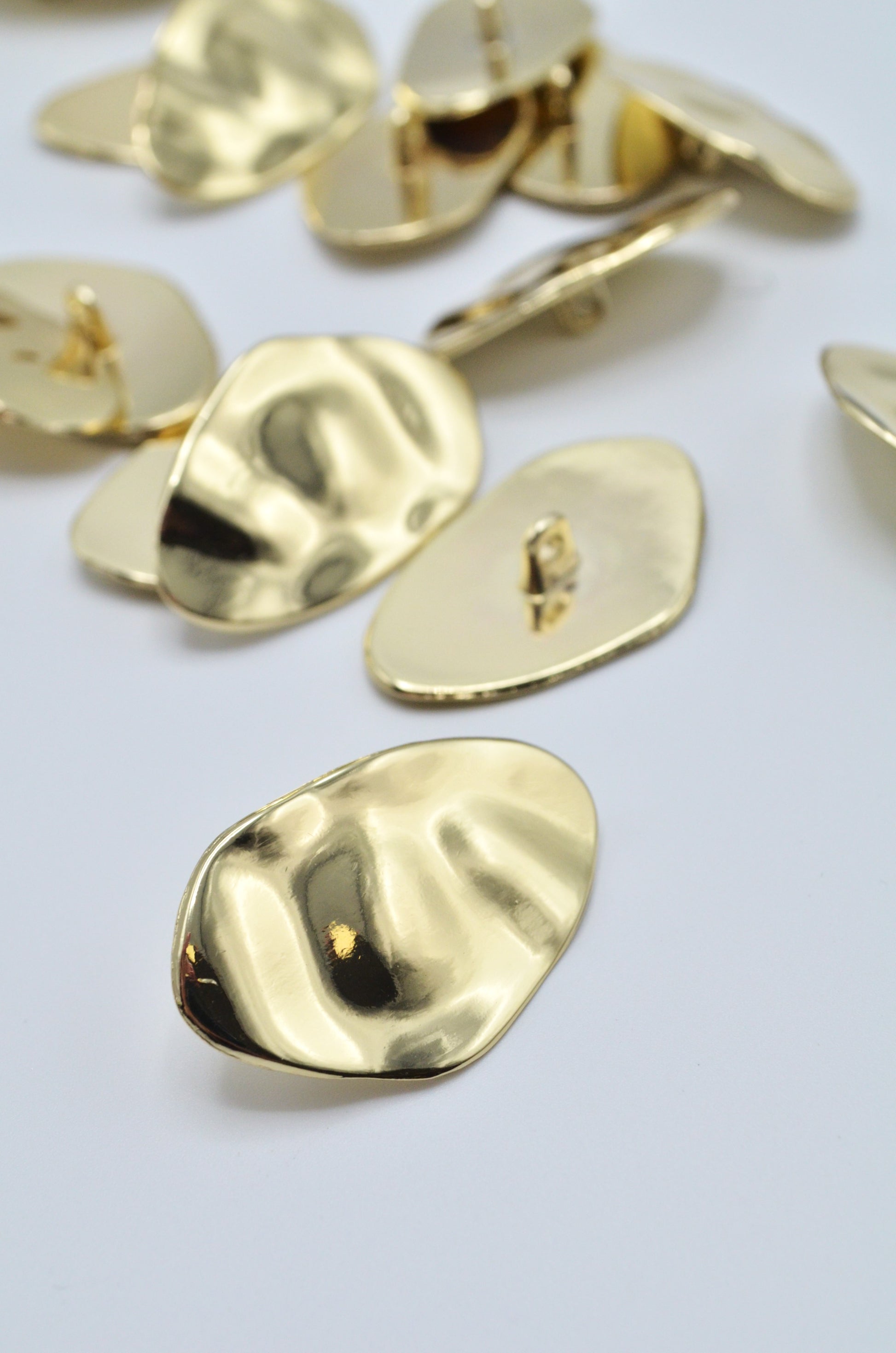 Nasturi Metalici Aurii 21x34mm