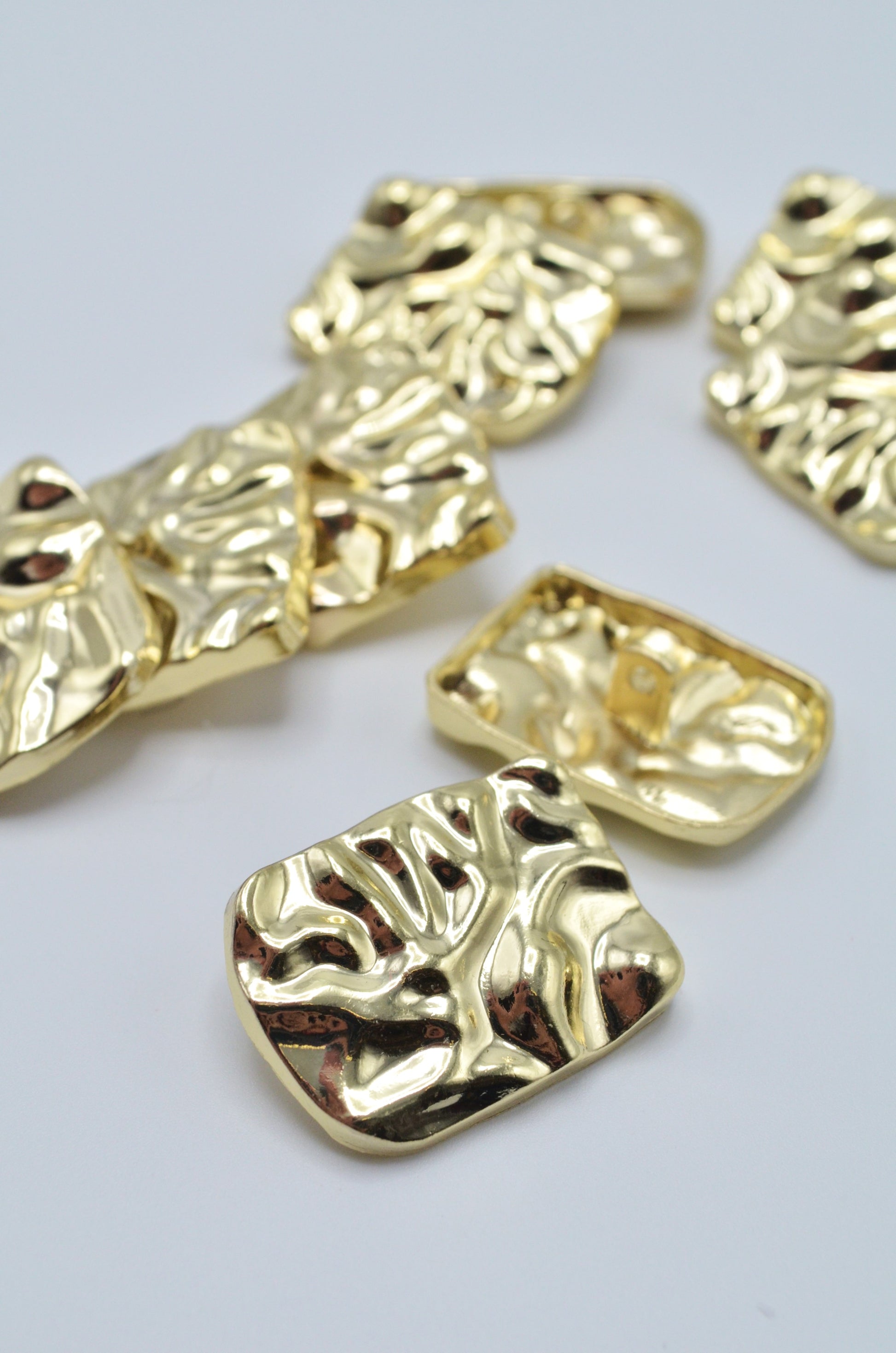 Nasturi Metalici Aurii 21x23mm
