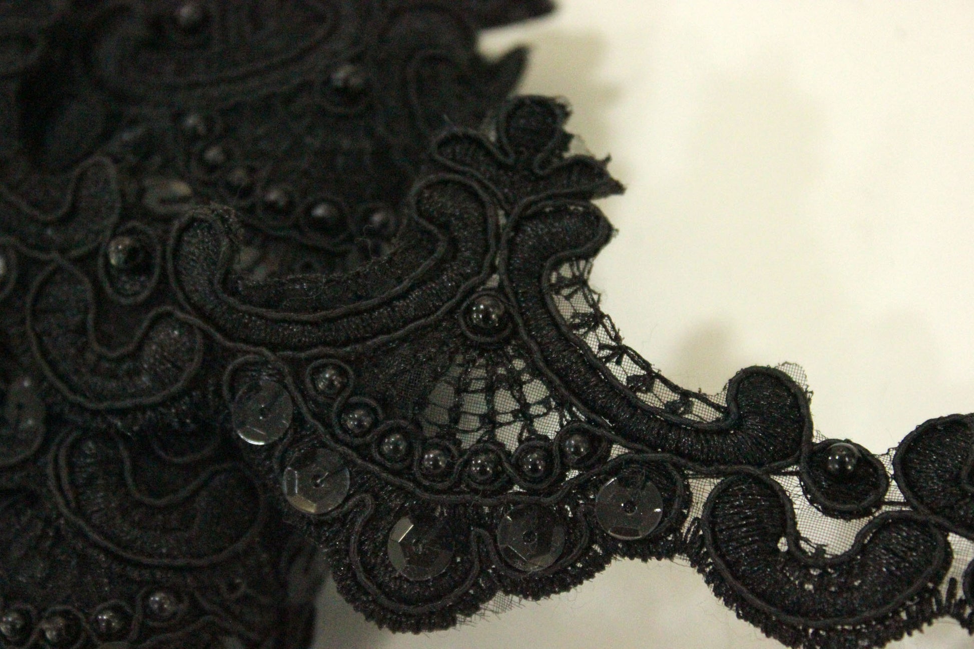 Bordura Cu Margele 6 cm