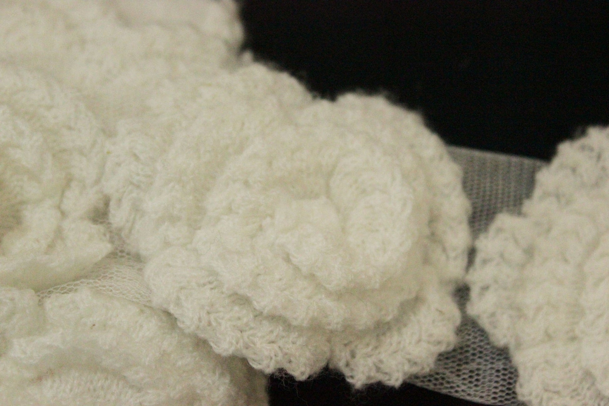 Flori Tricotate Pe Tull 7 cm