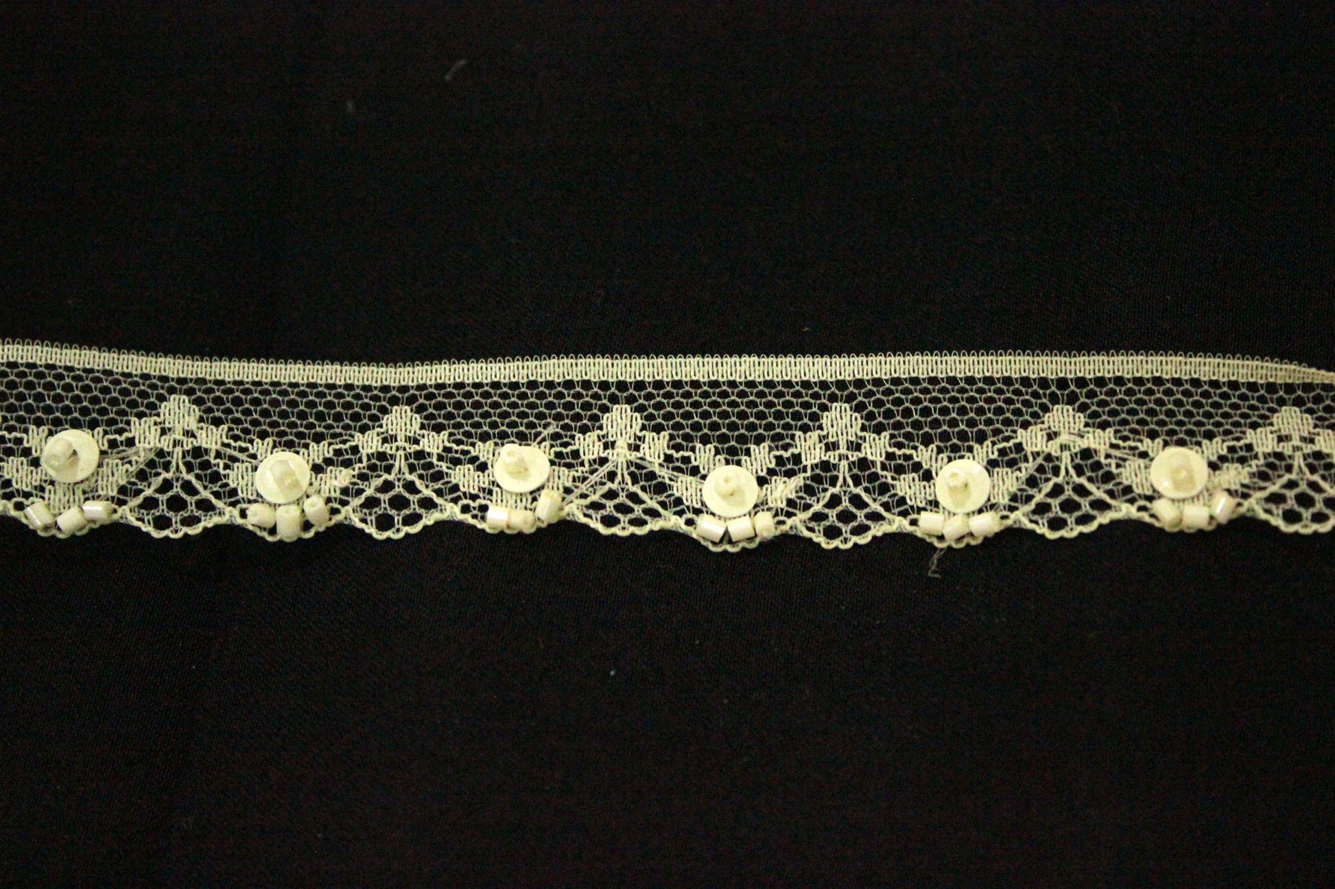 Dantela Cu Margele 20mm