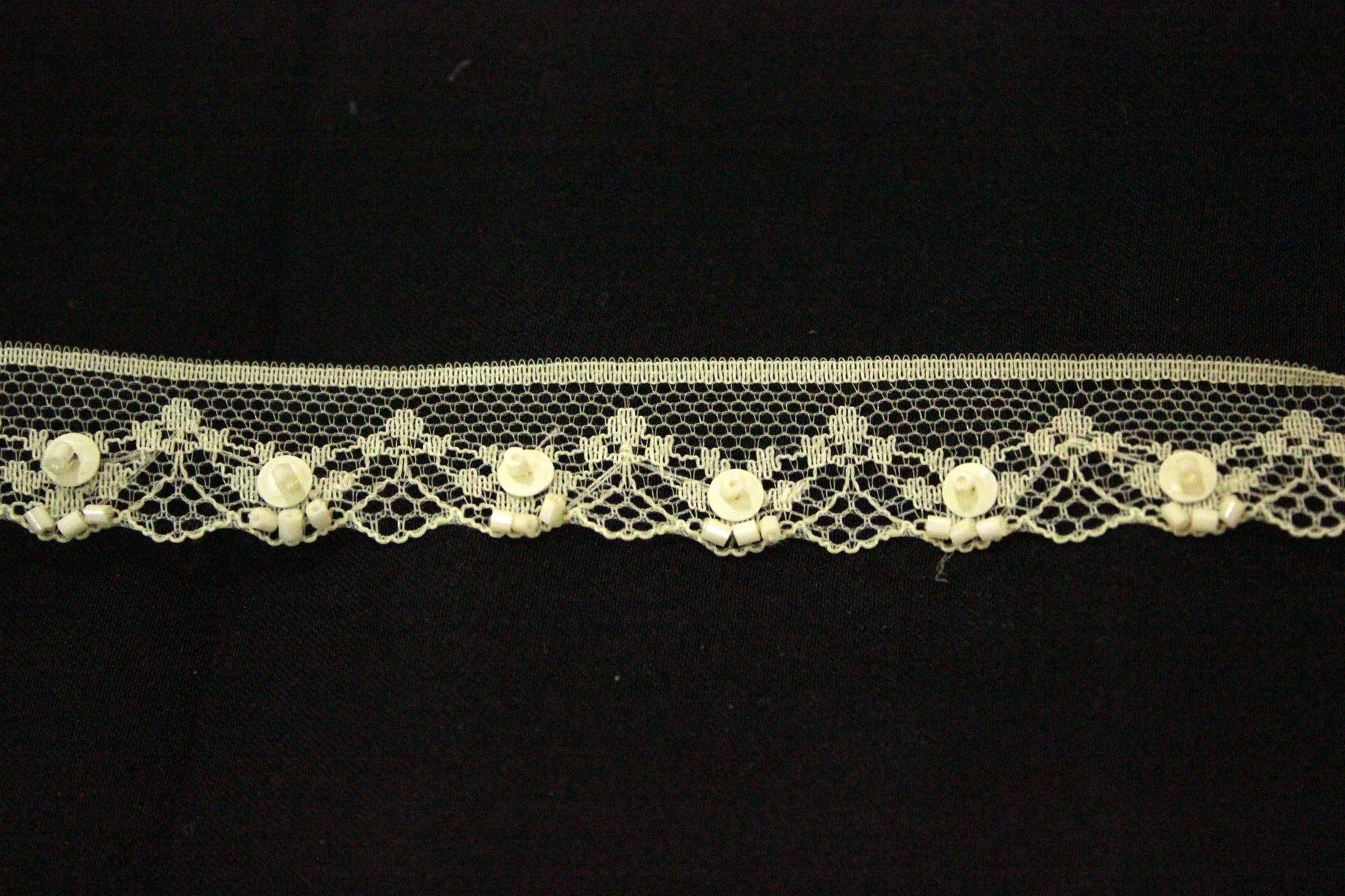 Dantela Cu Margele 20mm