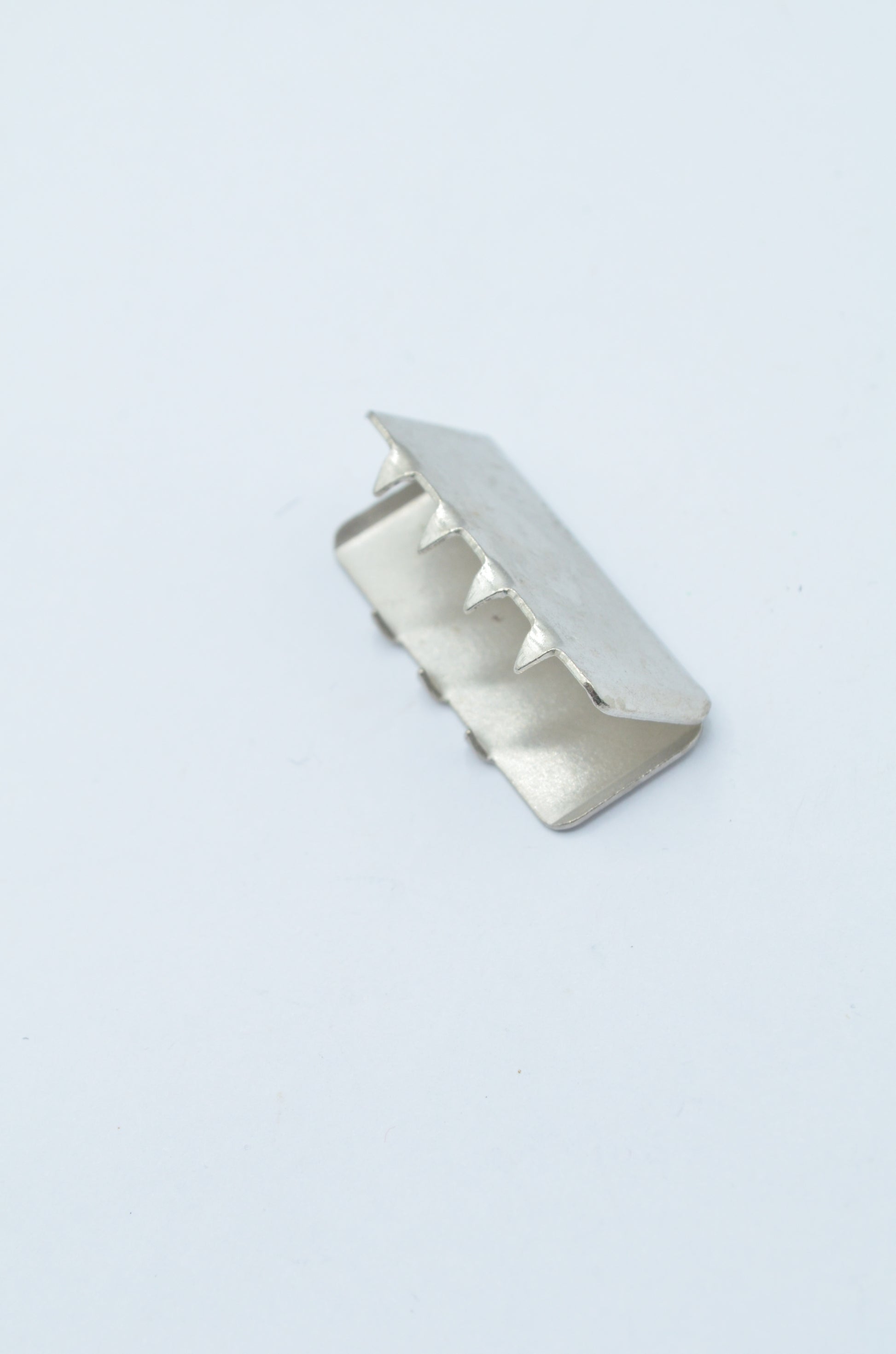 Capat De Cordon/Chinga, 33mm