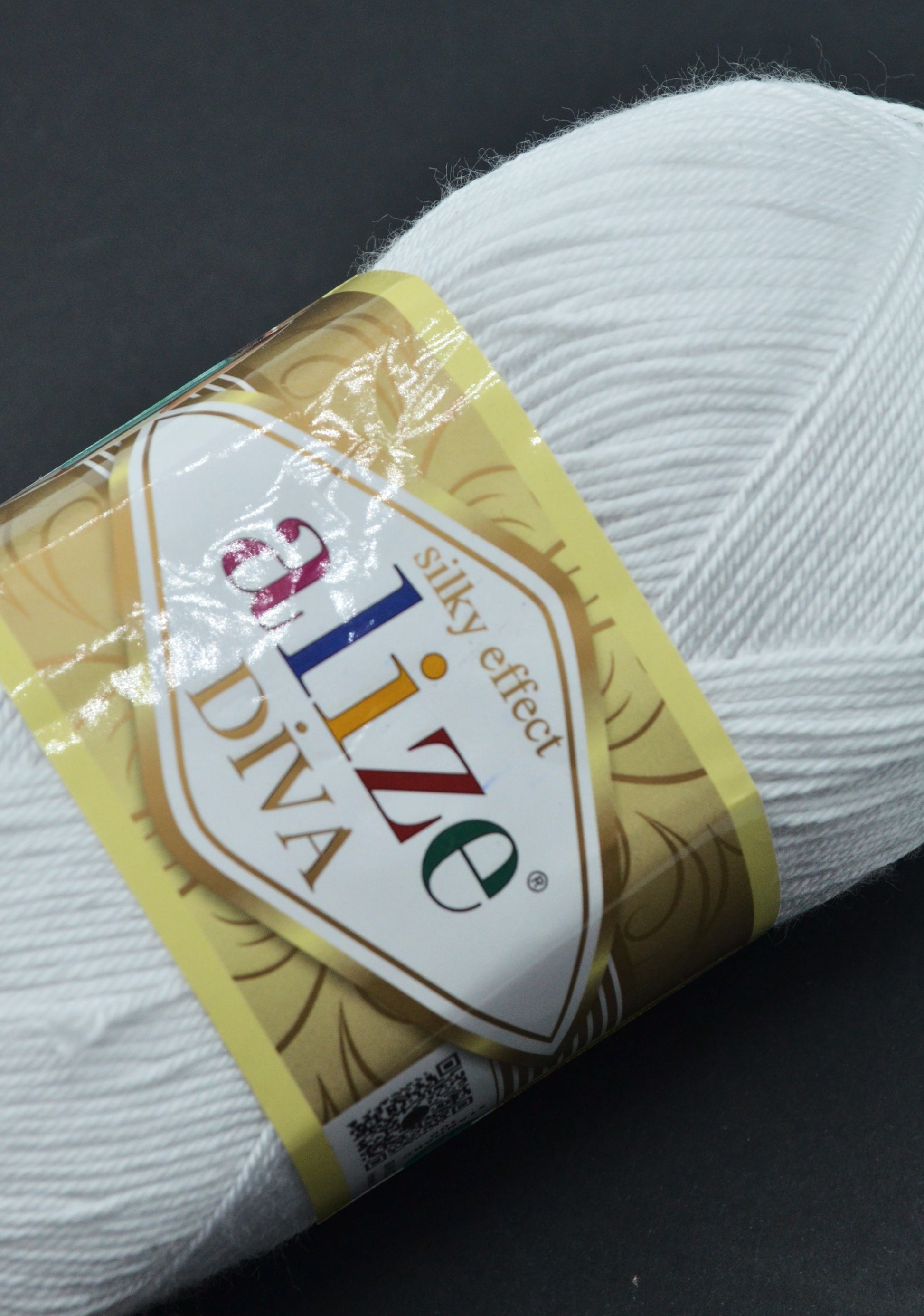 Alize Diva - silky effect, Alb