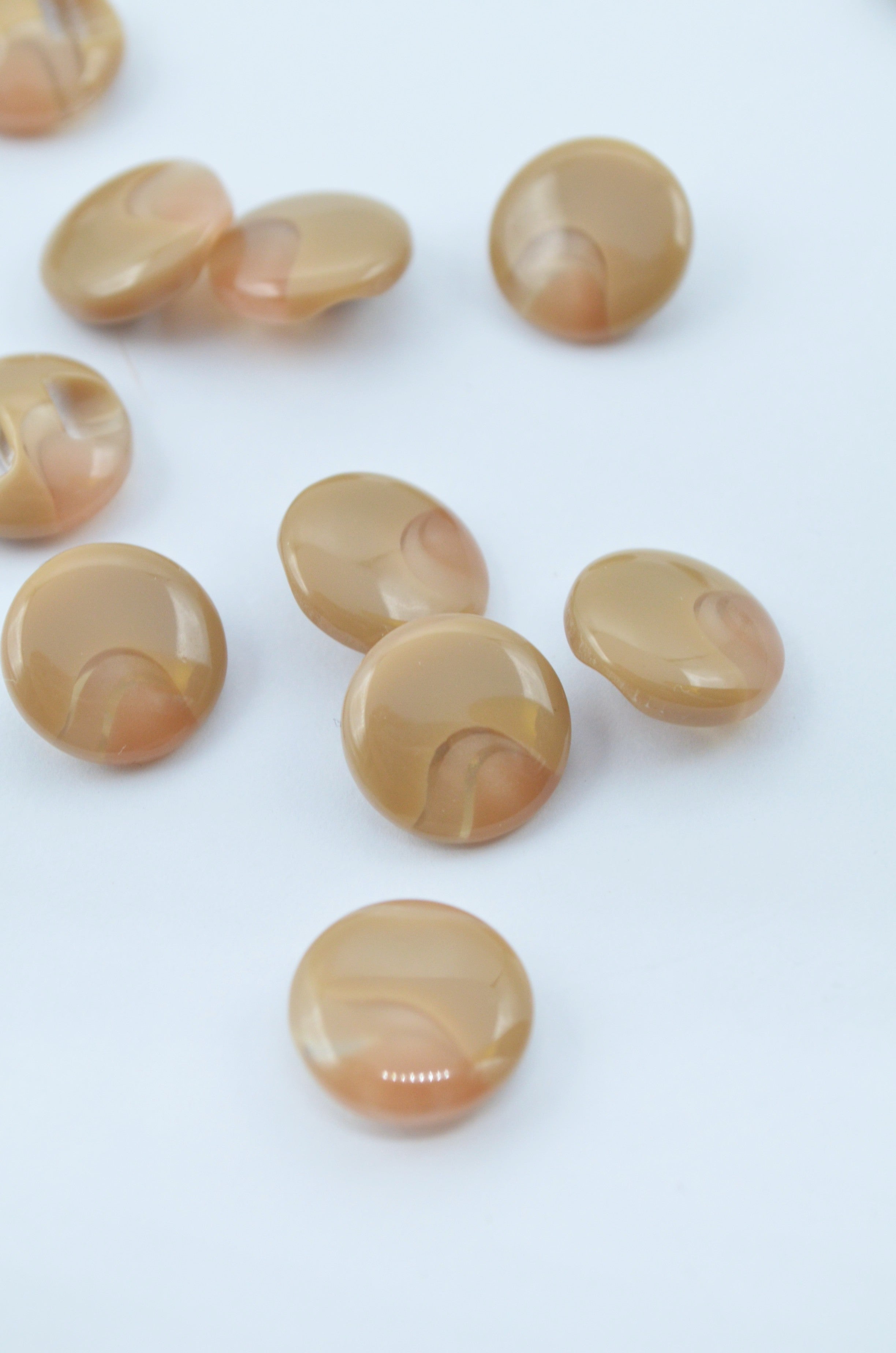 Nasturi De Plastic Sidefati 12mm, Bej