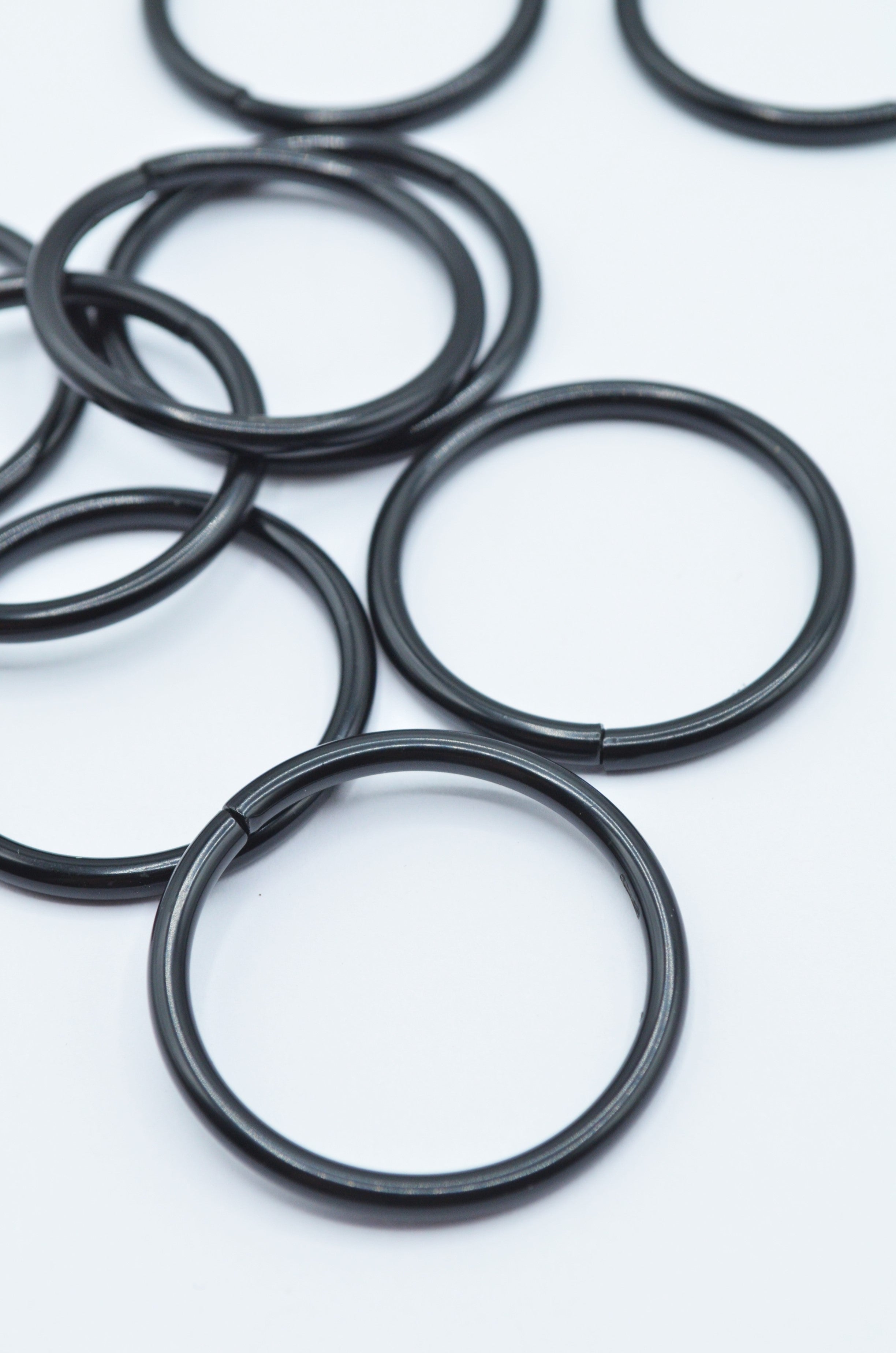 Anouri Metalice 30mm, Negru