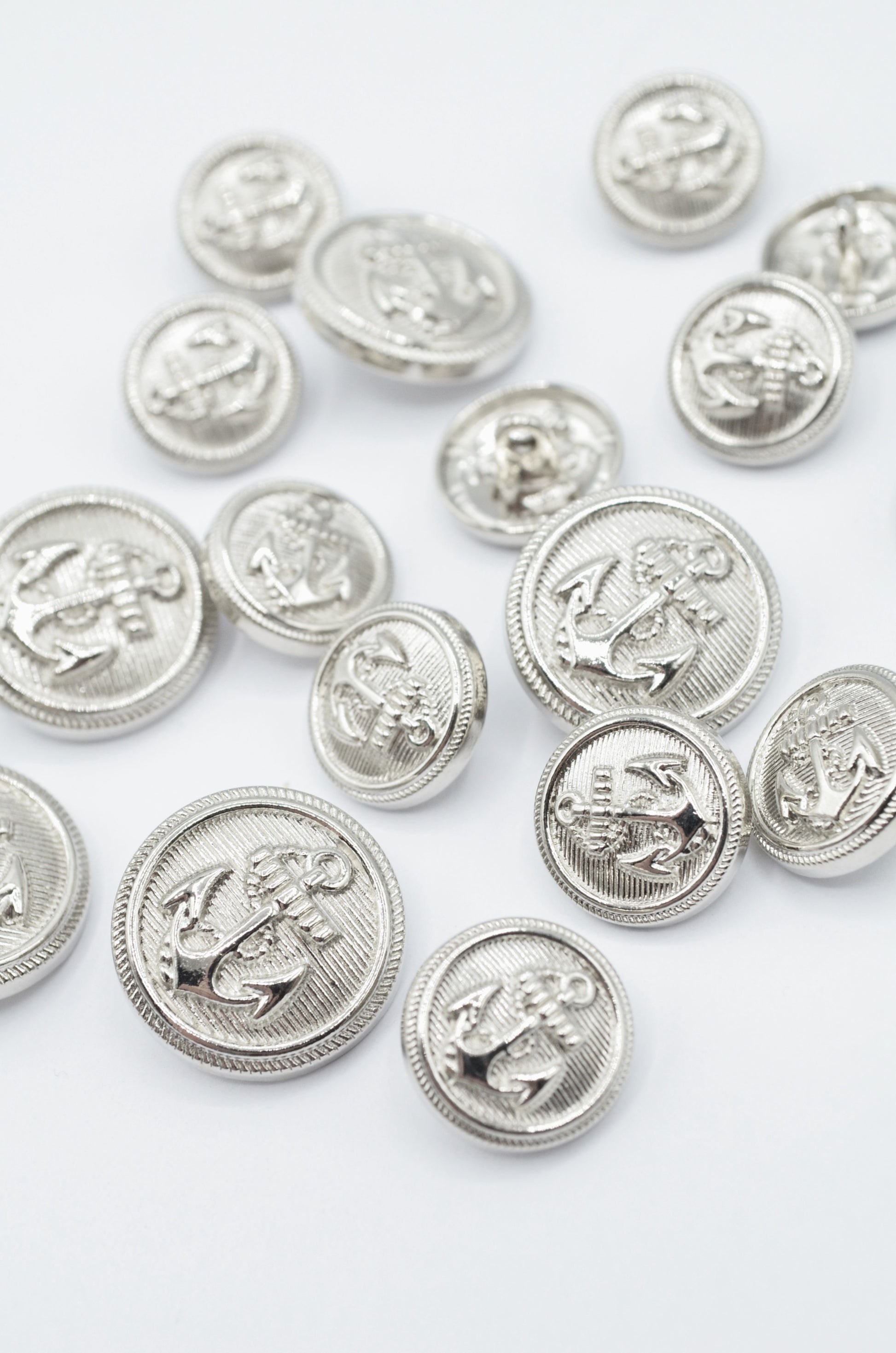 Nasturi Metalici Argintii