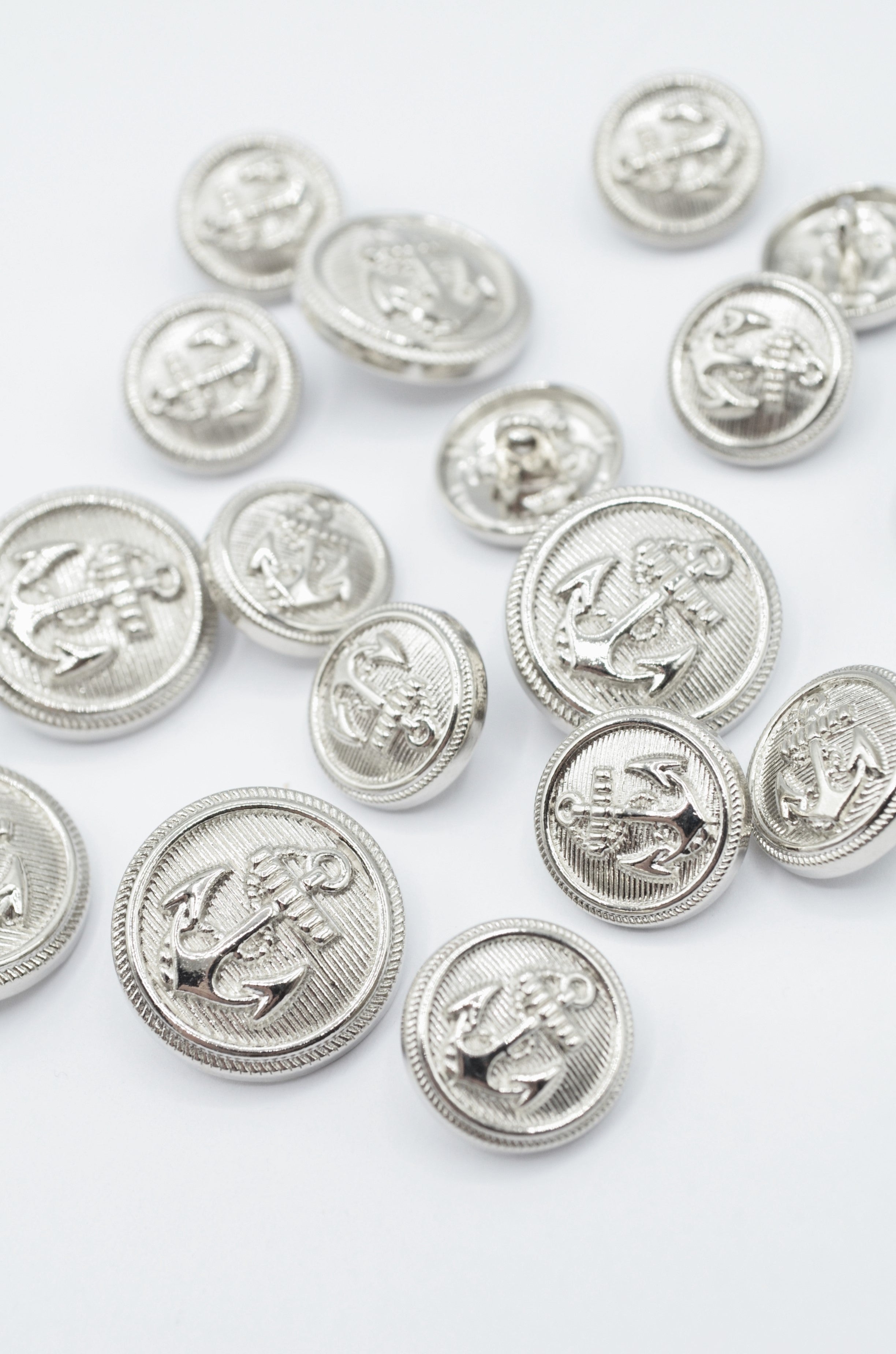 Nasturi Metalici Argintii