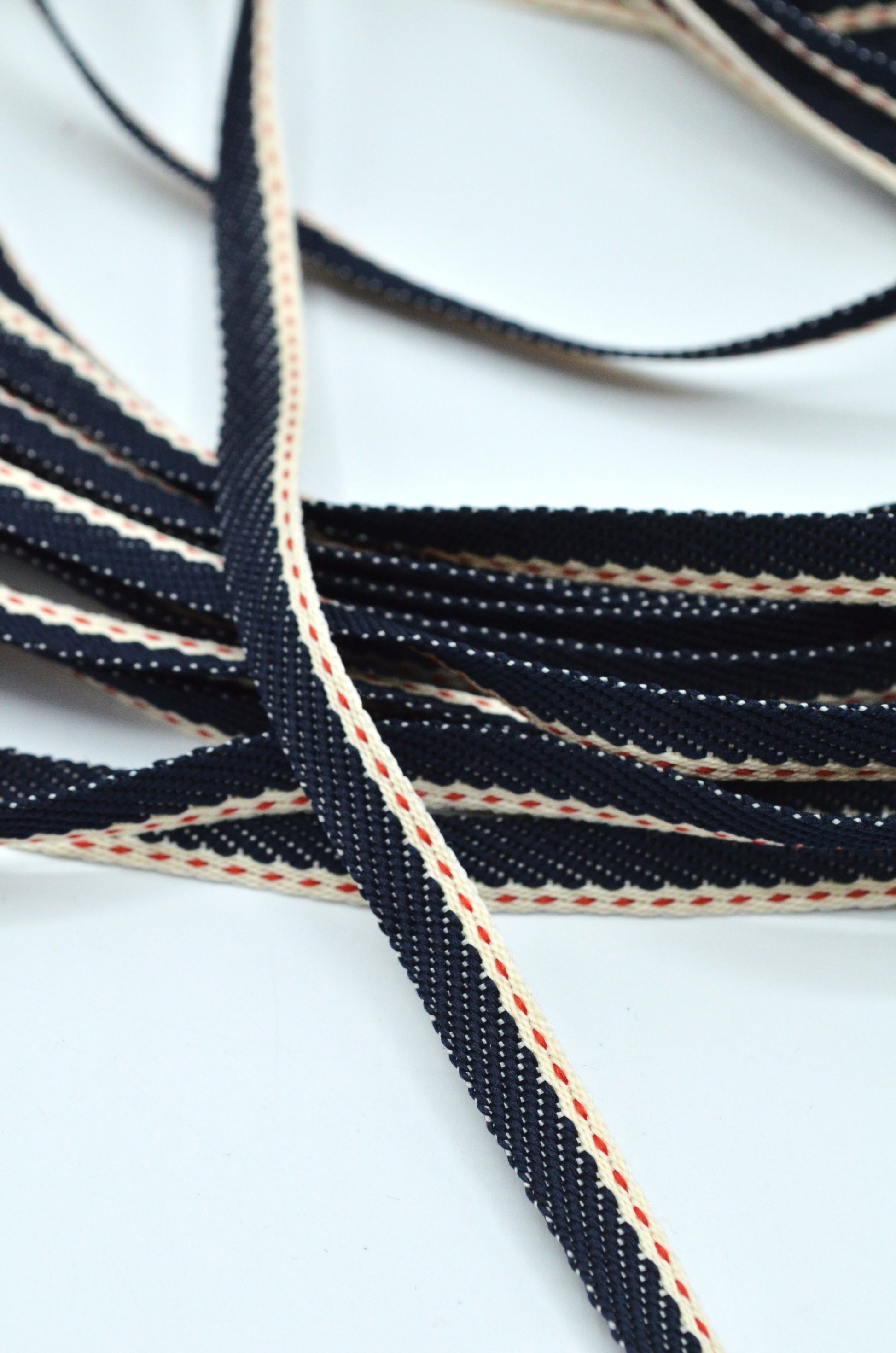 Pasmanterie Jeans 8mm
