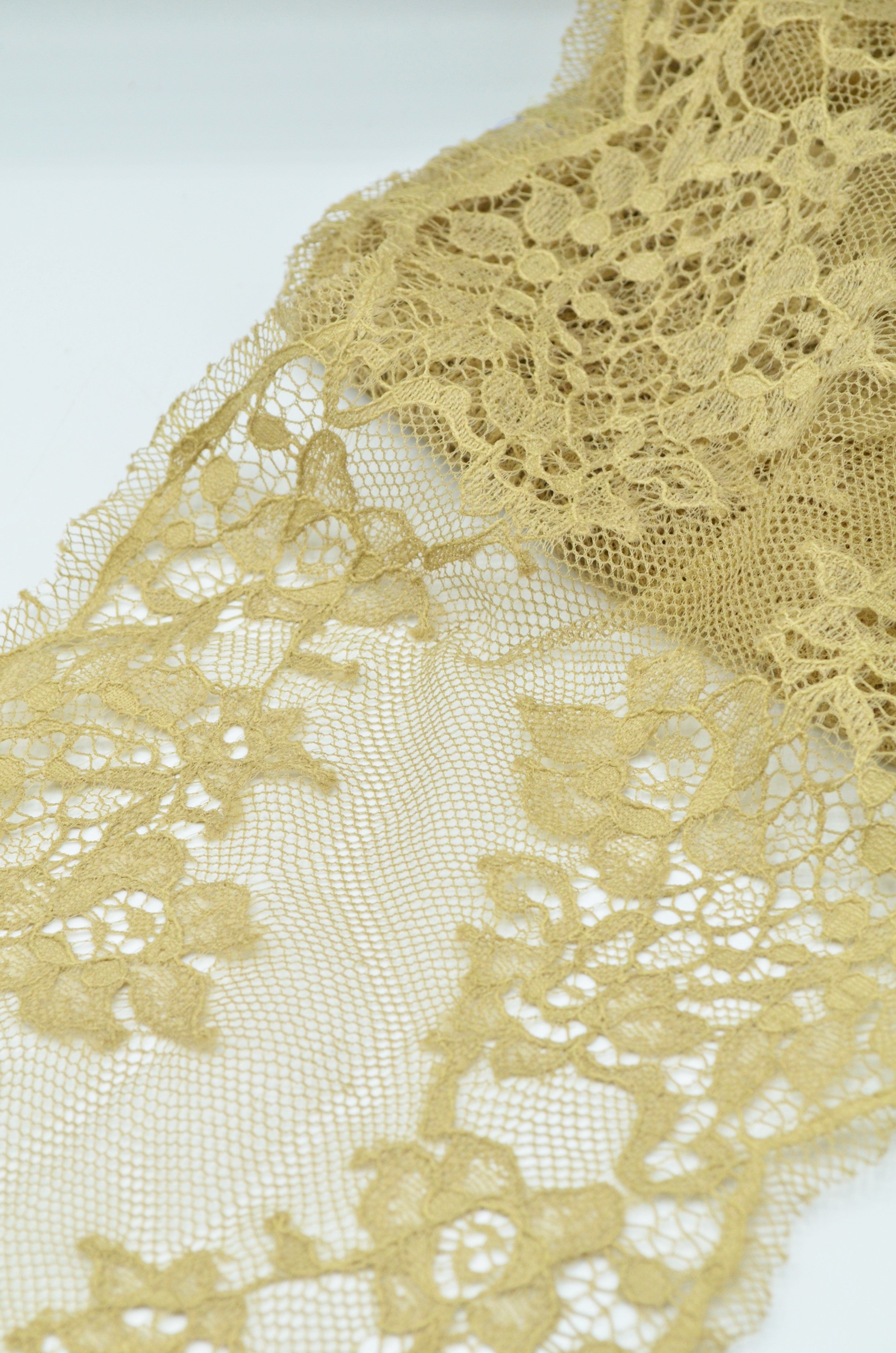 Dantela Chantilly 20cm, Verde