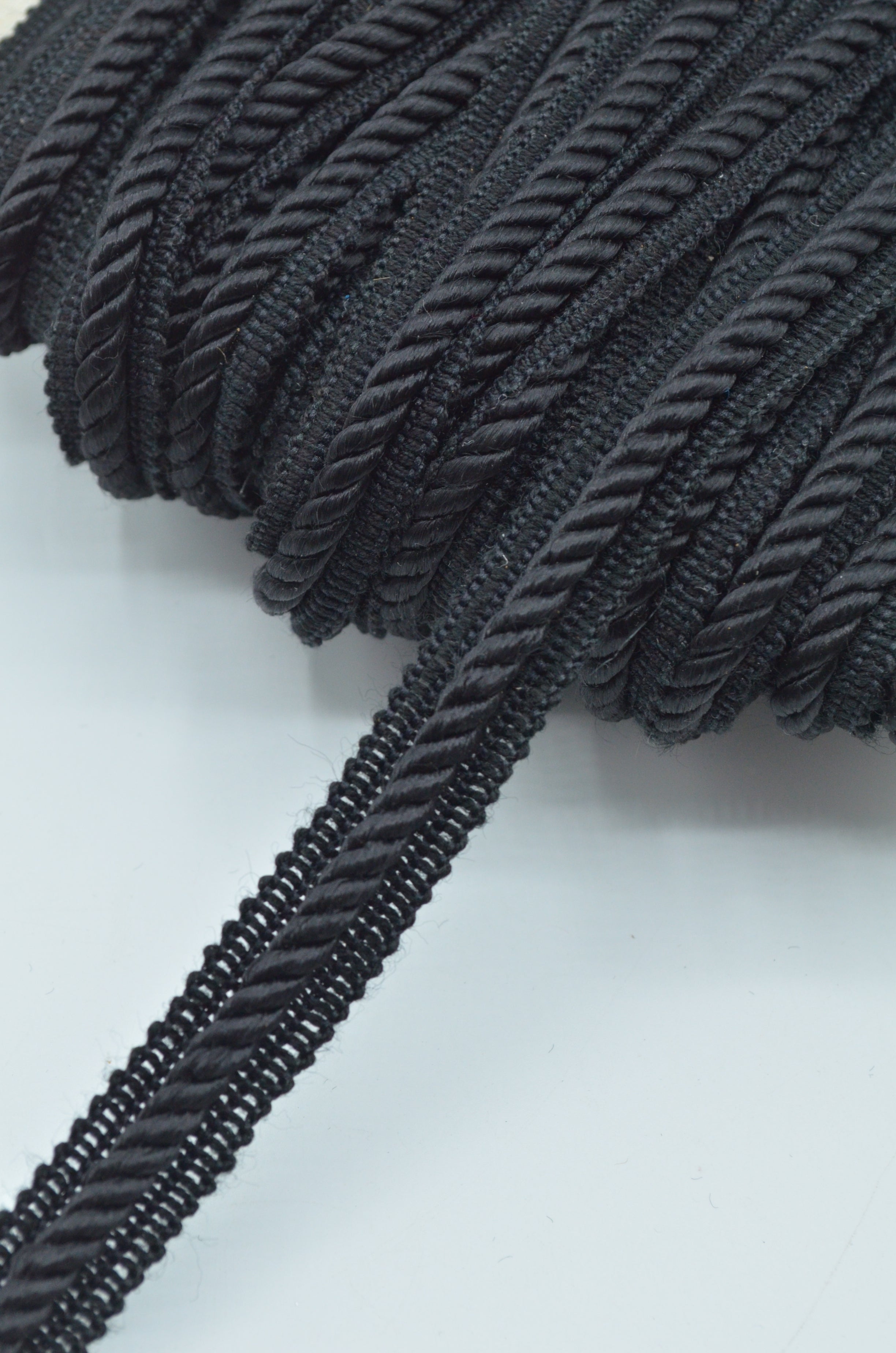 Paspoal Negru 1.50cm