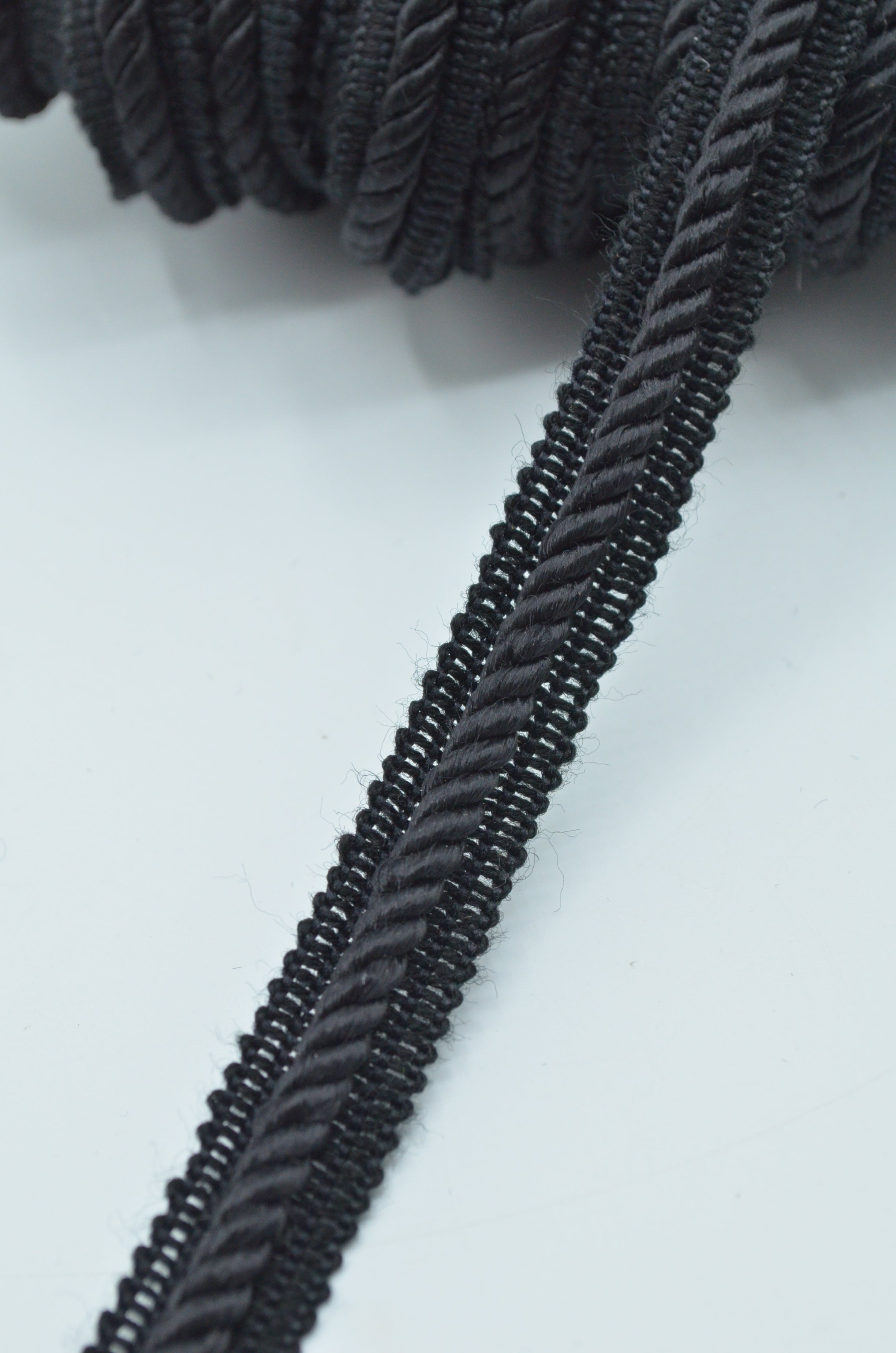 Paspoal Negru 1.50cm