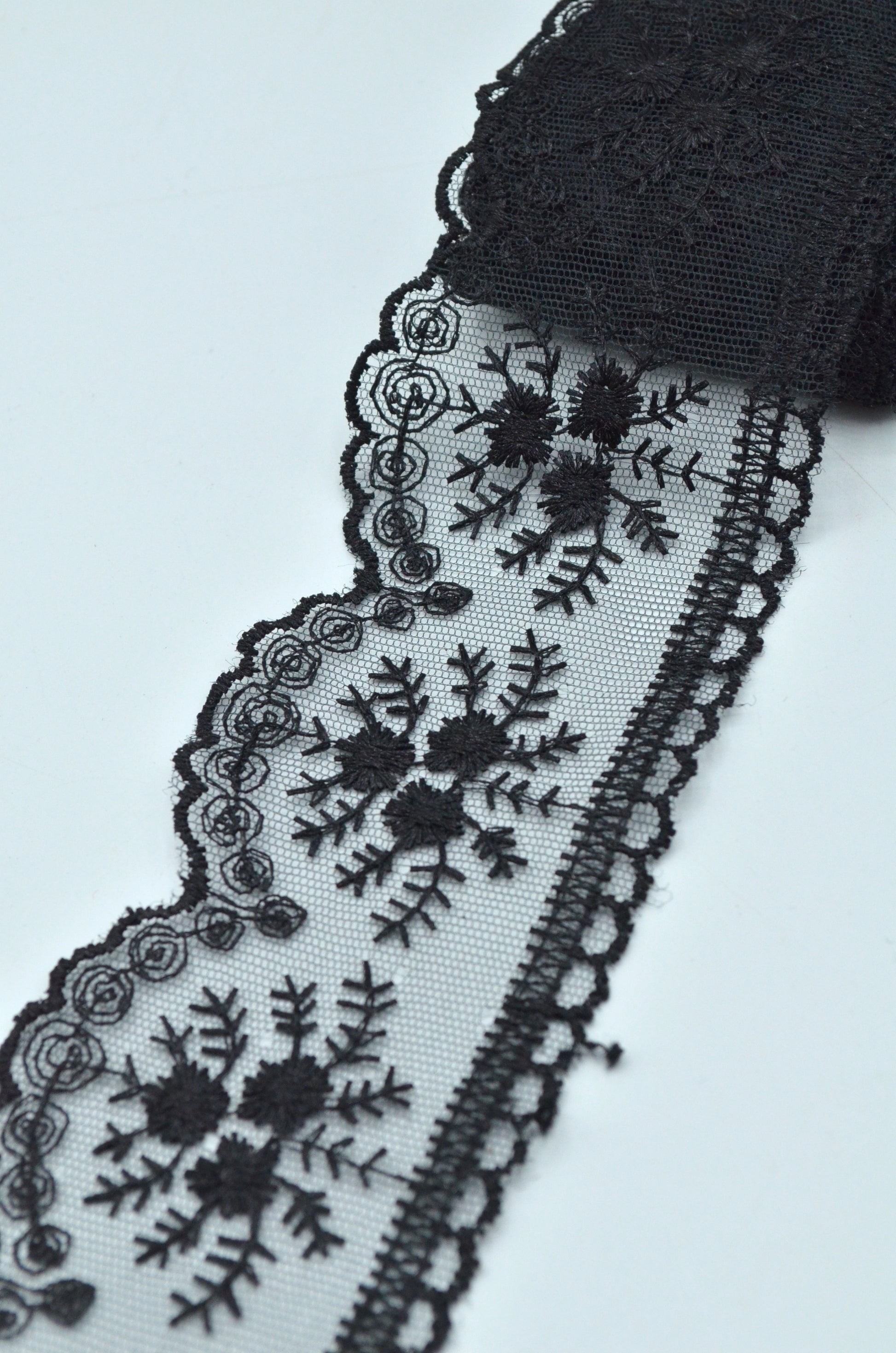 Dantela Neagra, 6cm