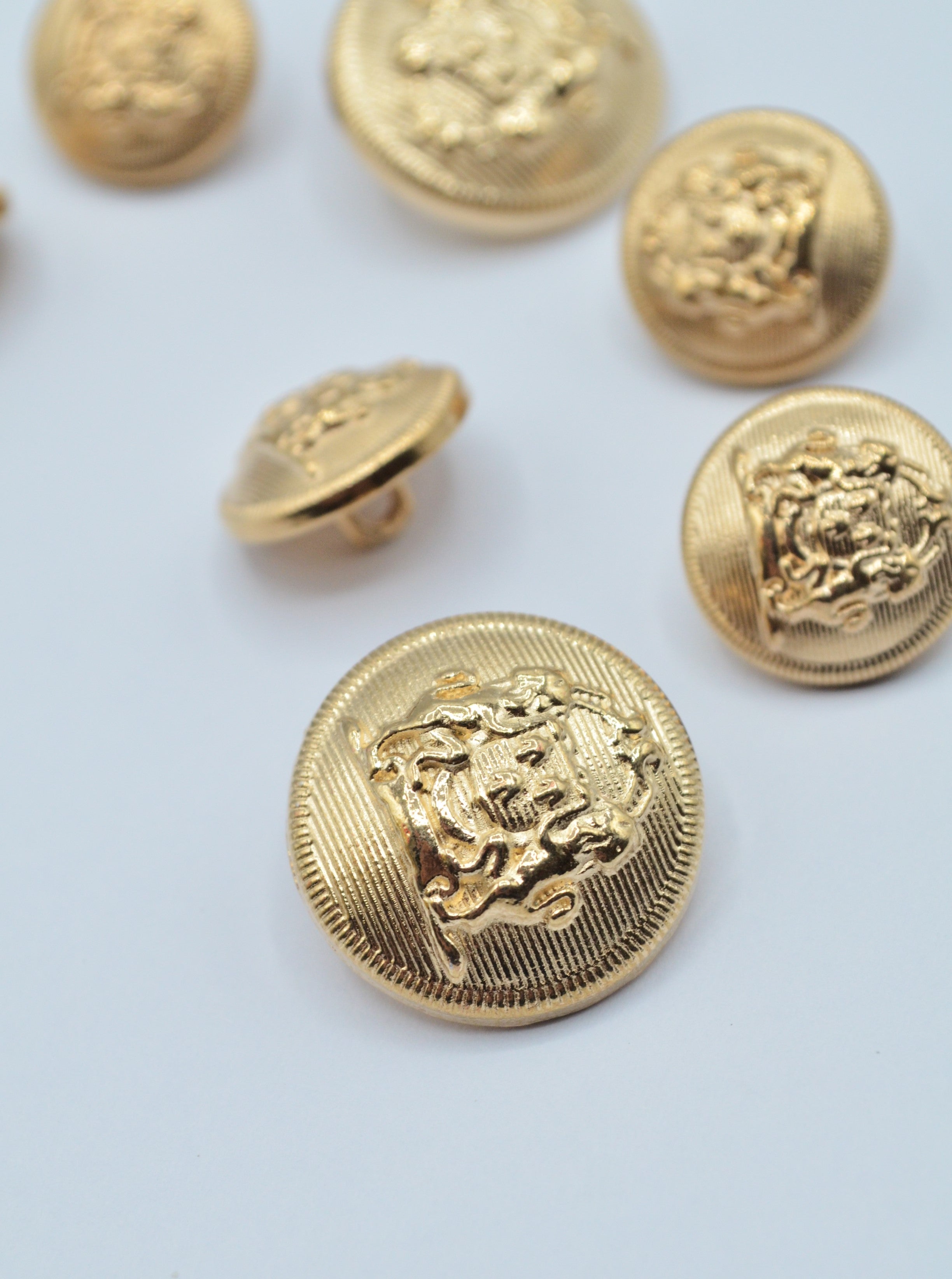 Nasturi Metalici Aurii