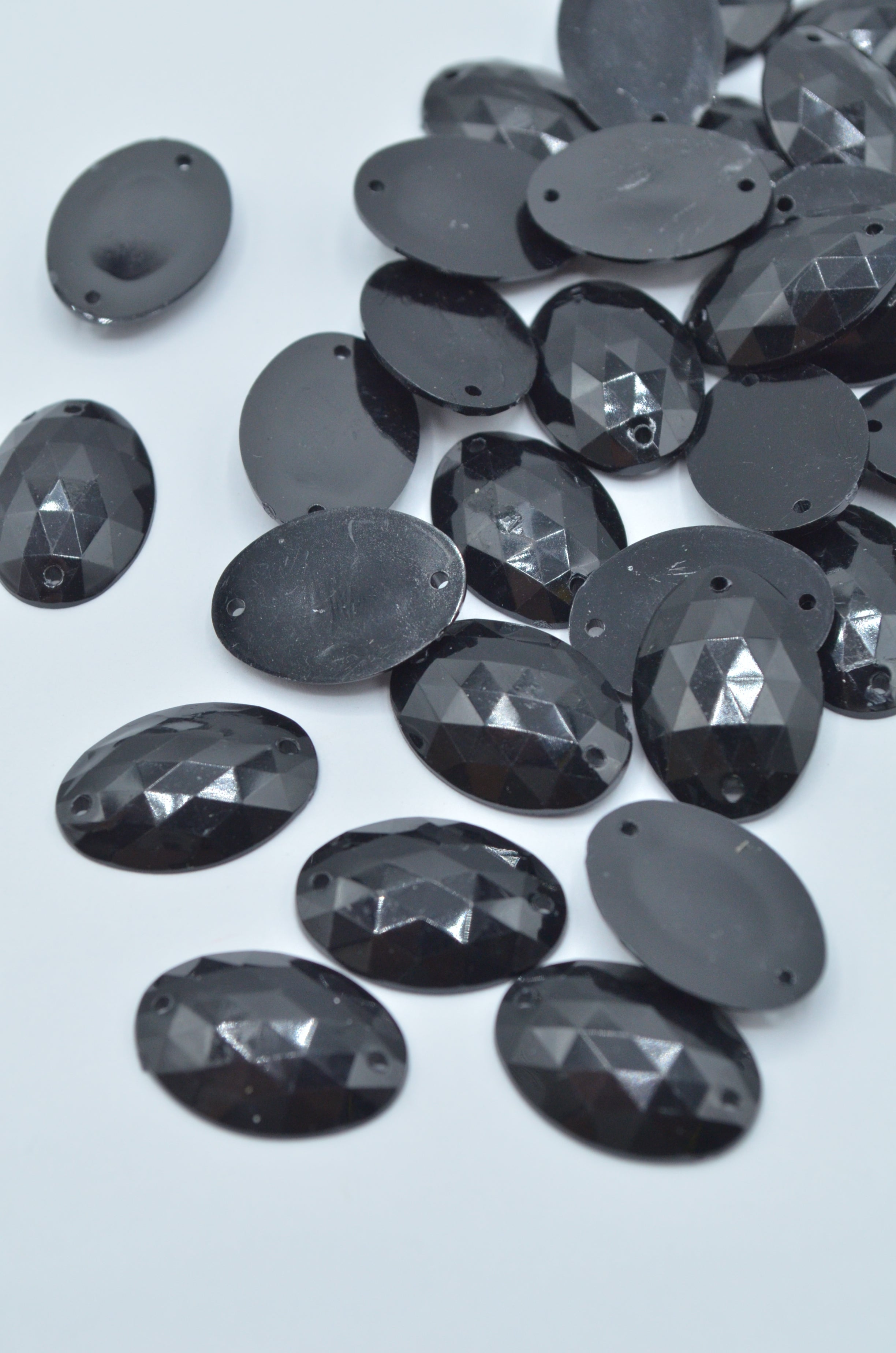 Pietre Plastic De Cusut 12x18mm, 15Buc/Pachet