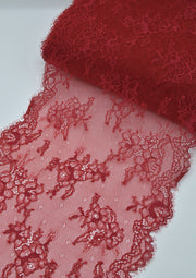 Dantela Chantilly 22cm, Grena