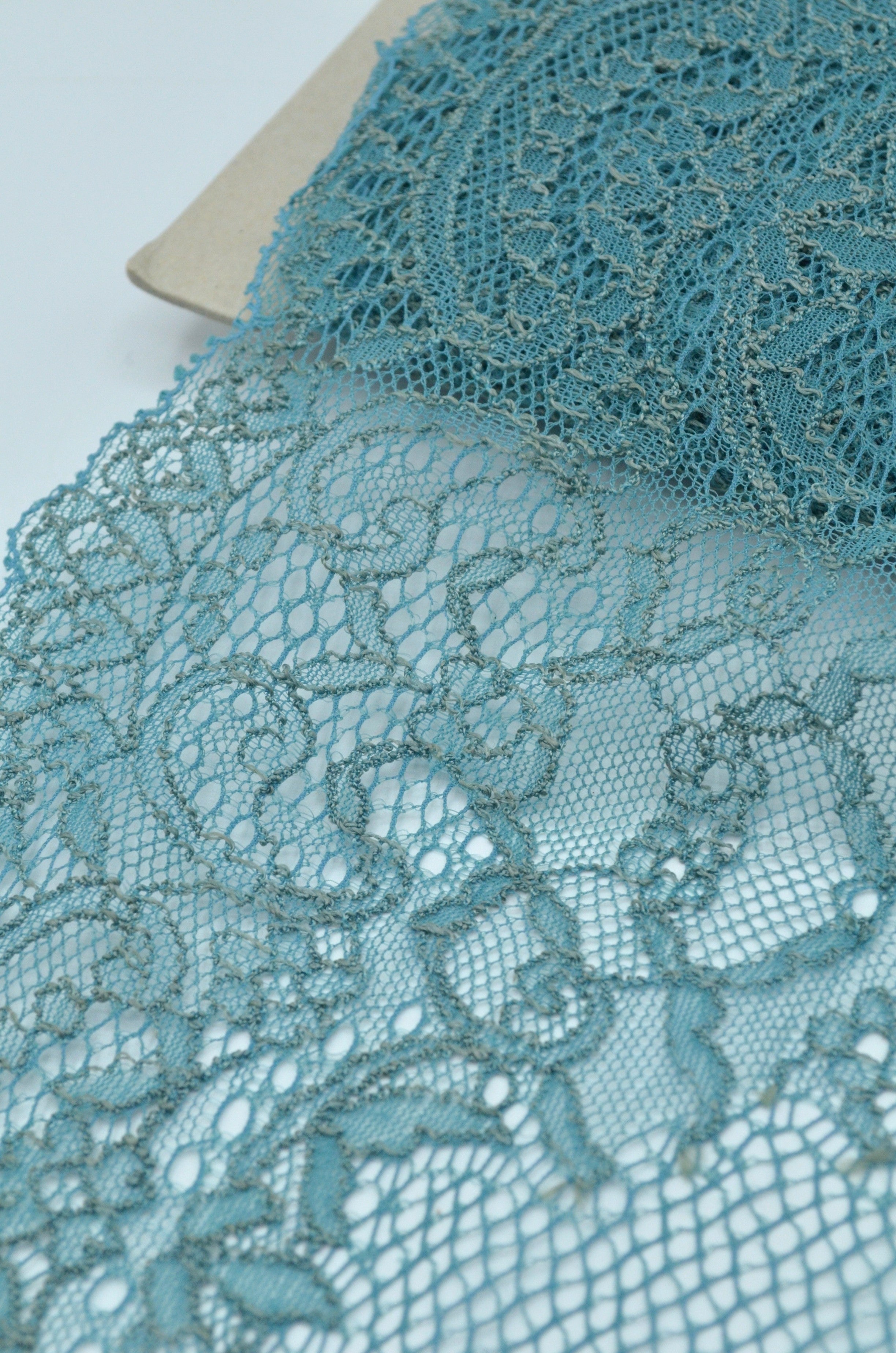 Dantela Chantilly 13cm,Turcoaz