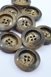 Nasturi De Plastic Maro, 37mm