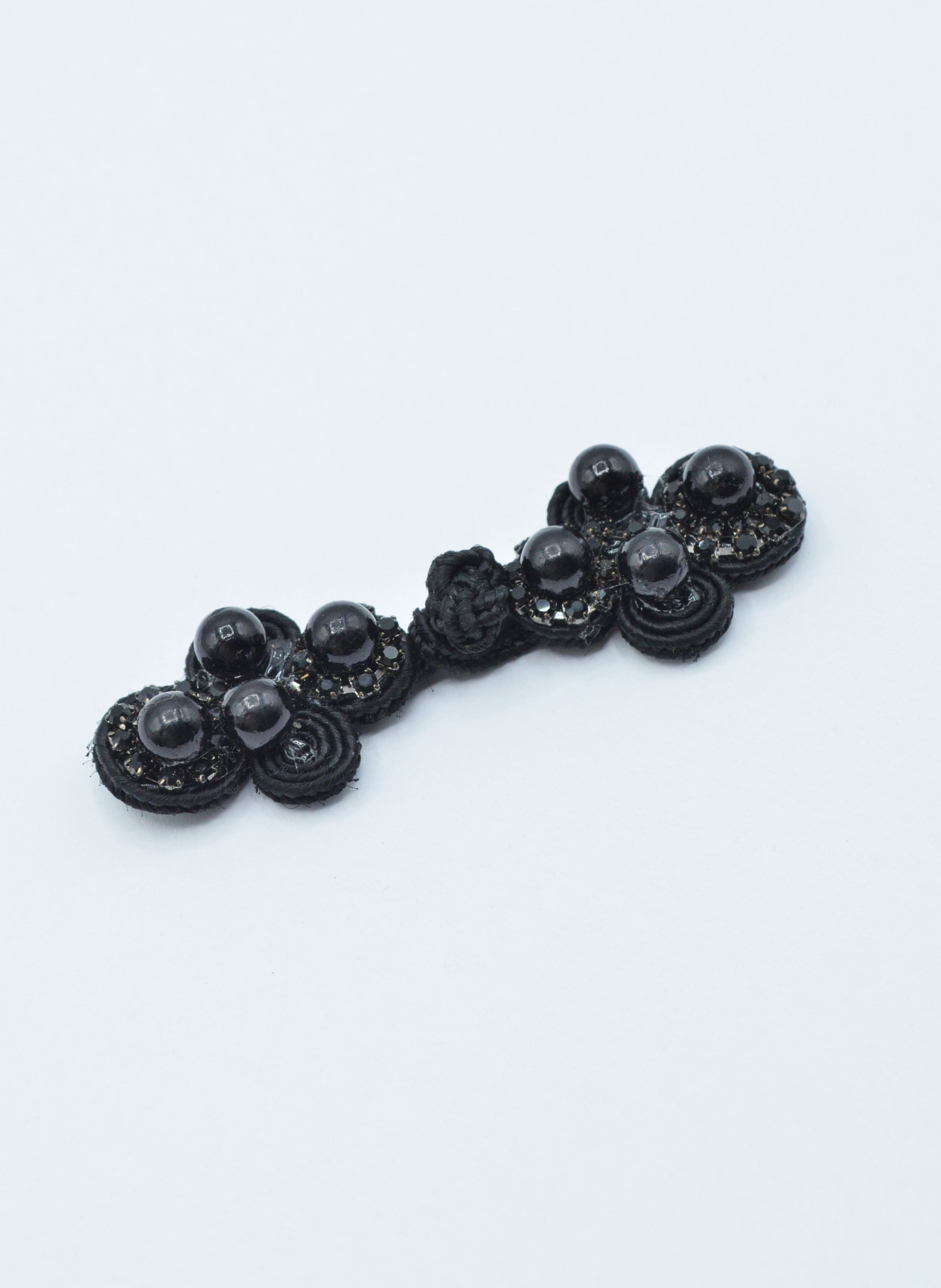 Brandemburg Cu Perle Si Strasuri 8cm, Negru
