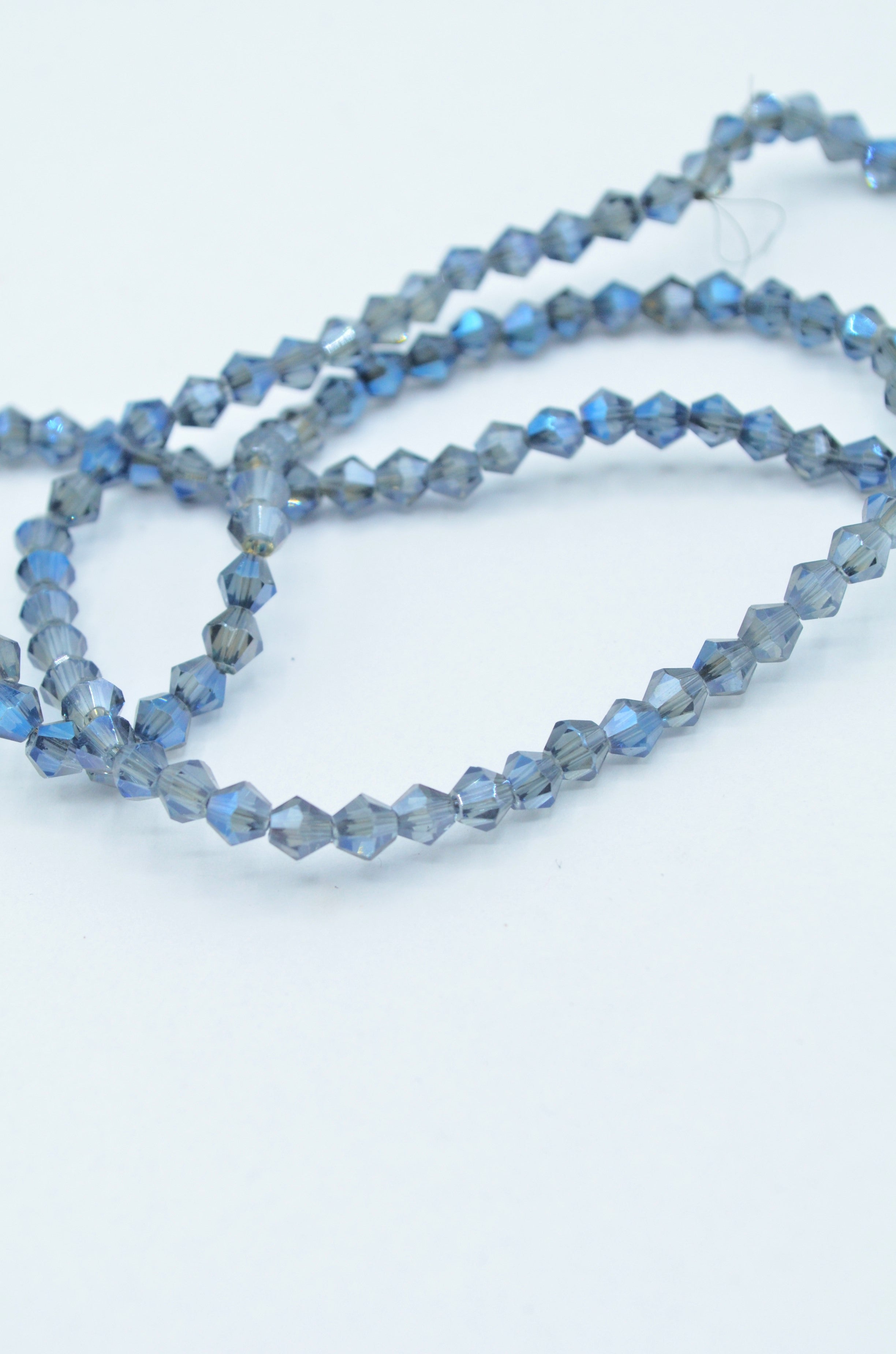 Cristale Biconice 4mm, Bleu-Gri, 44cm