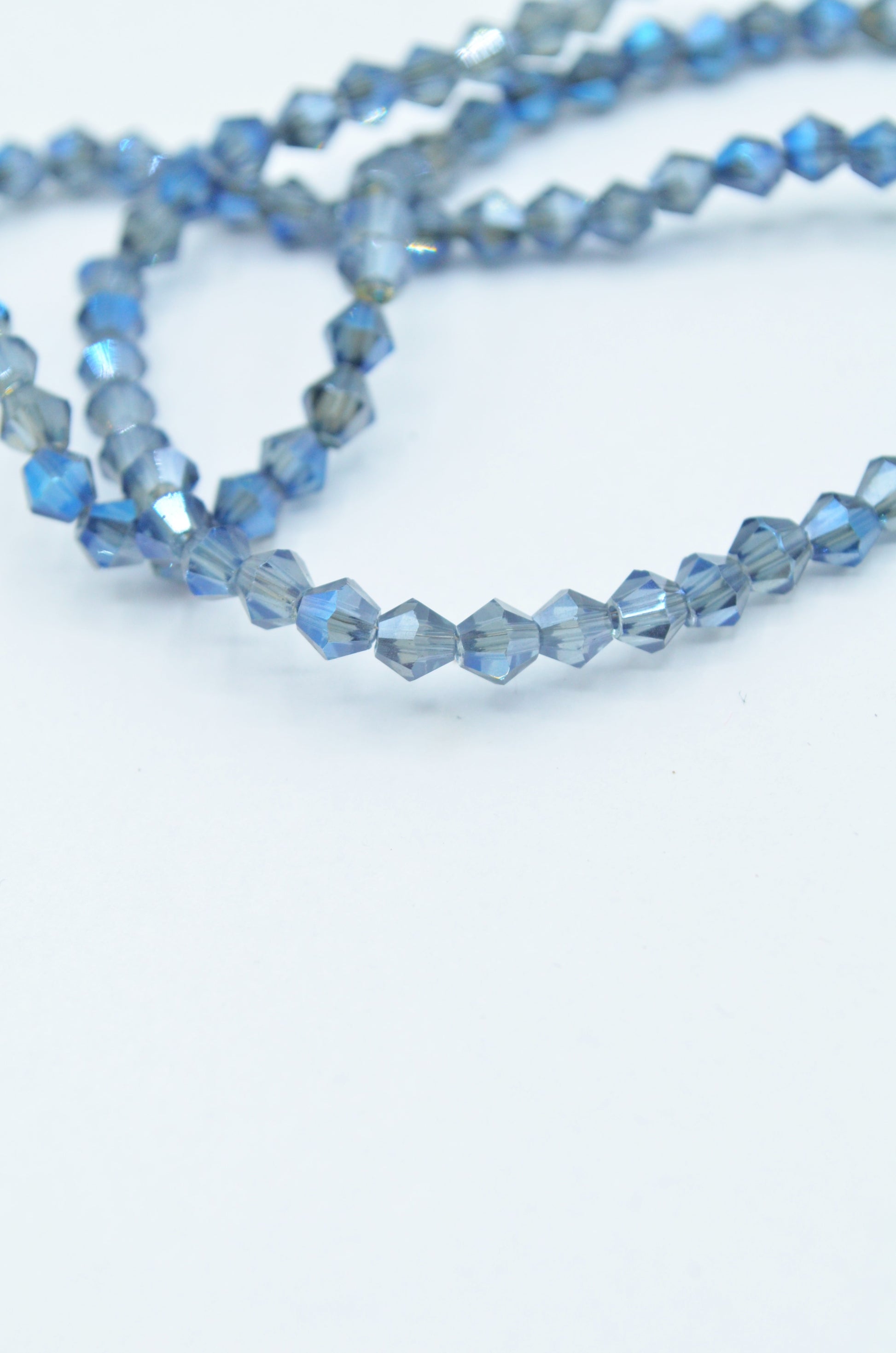Cristale Biconice 4mm, Bleu-Gri, 44cm