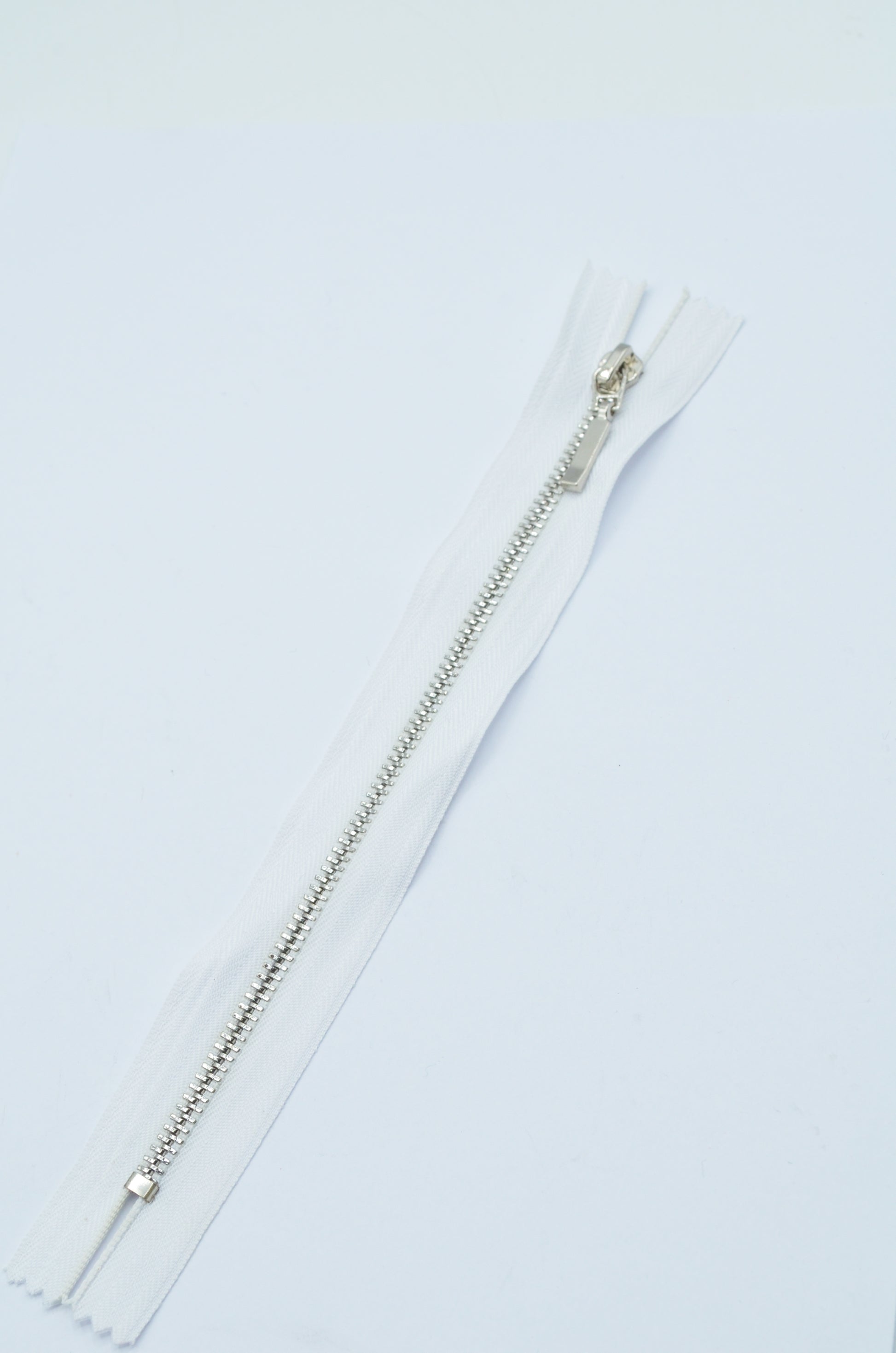 Fermoar Metalic 3mm Fix, 18cm, Alb