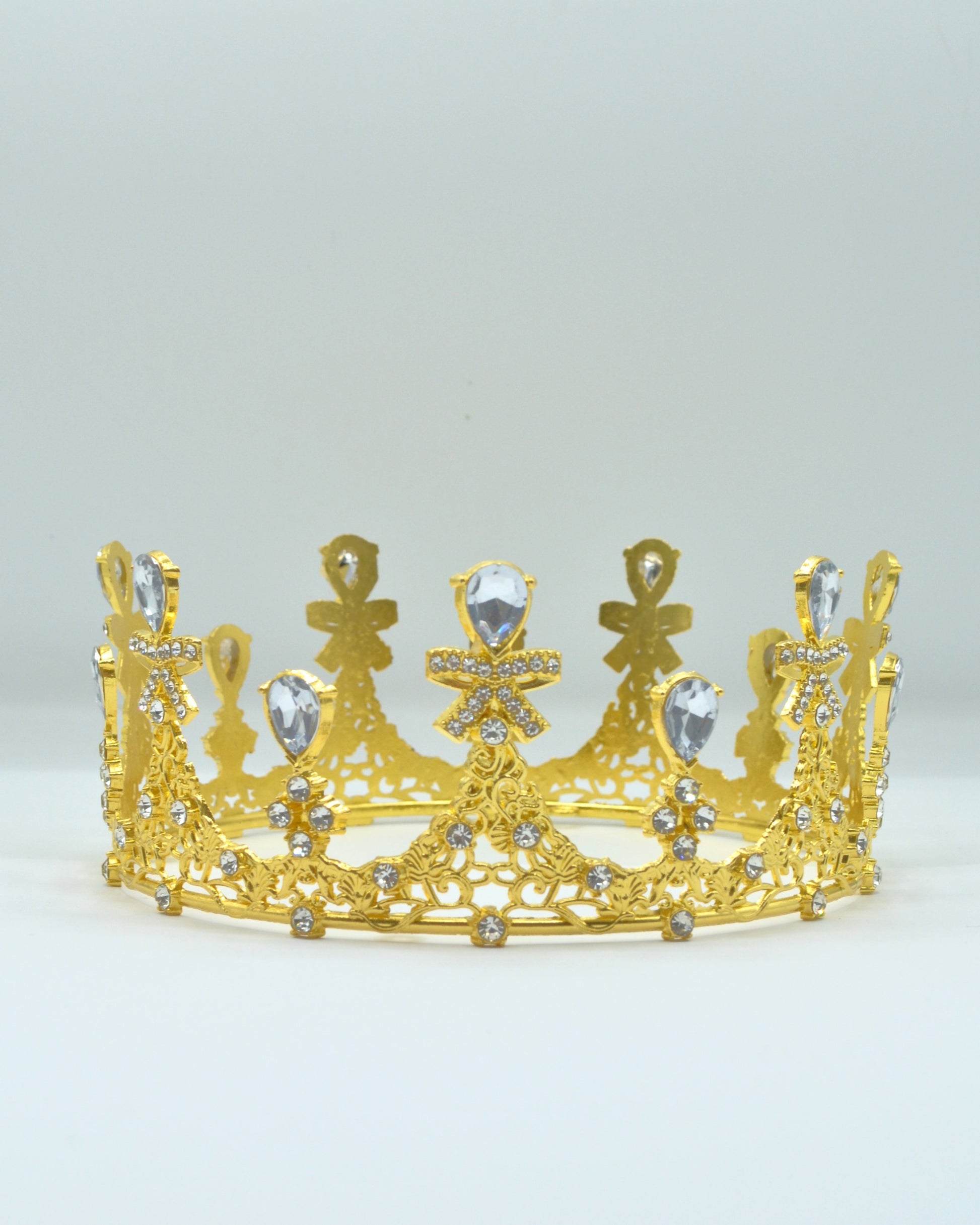 Coroana De Tort,(Diametru la baza 14cm/Inaltime 6cm)