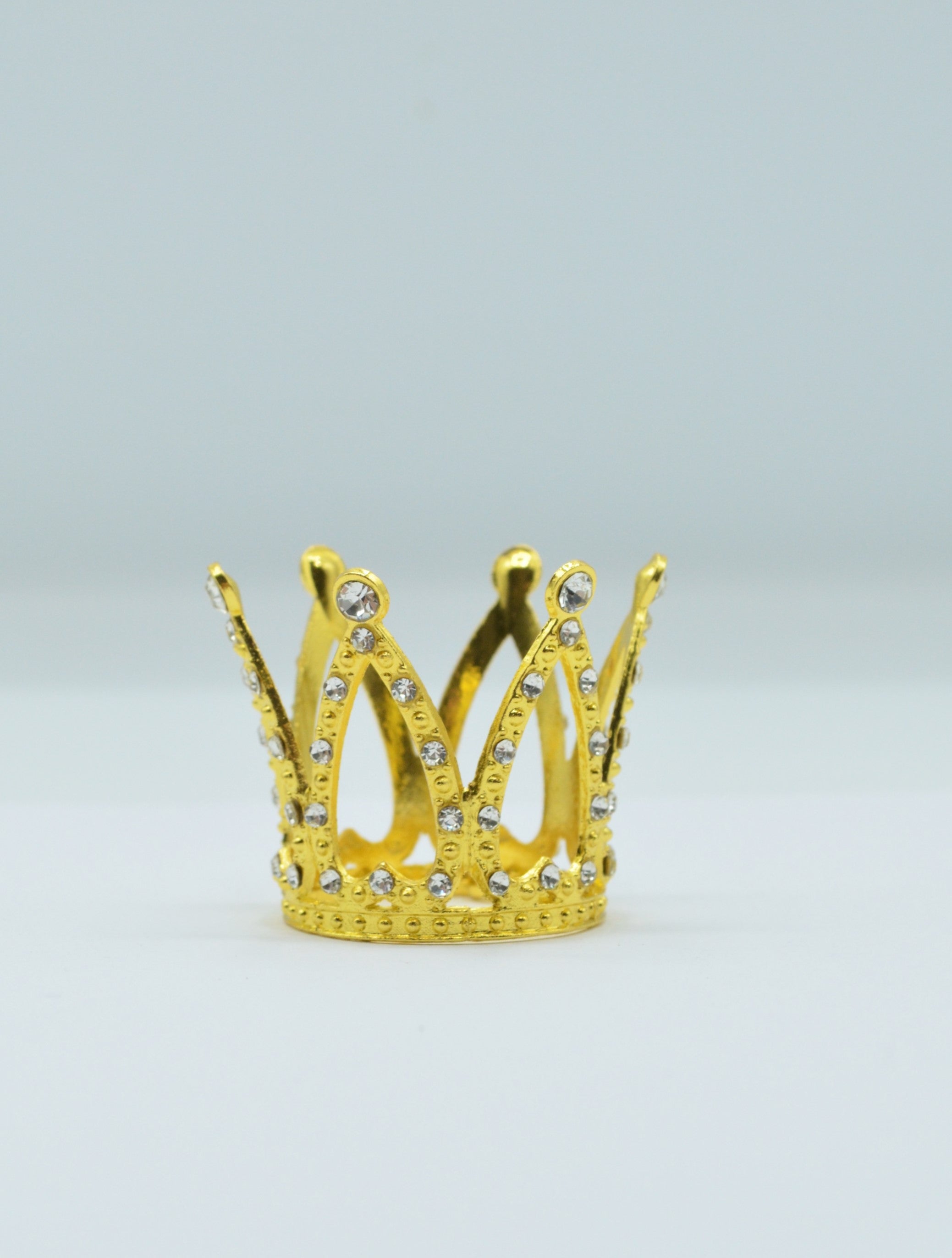 Coroana De Tort,(Diametru la baza 3cm/Inaltime 3.50cm)