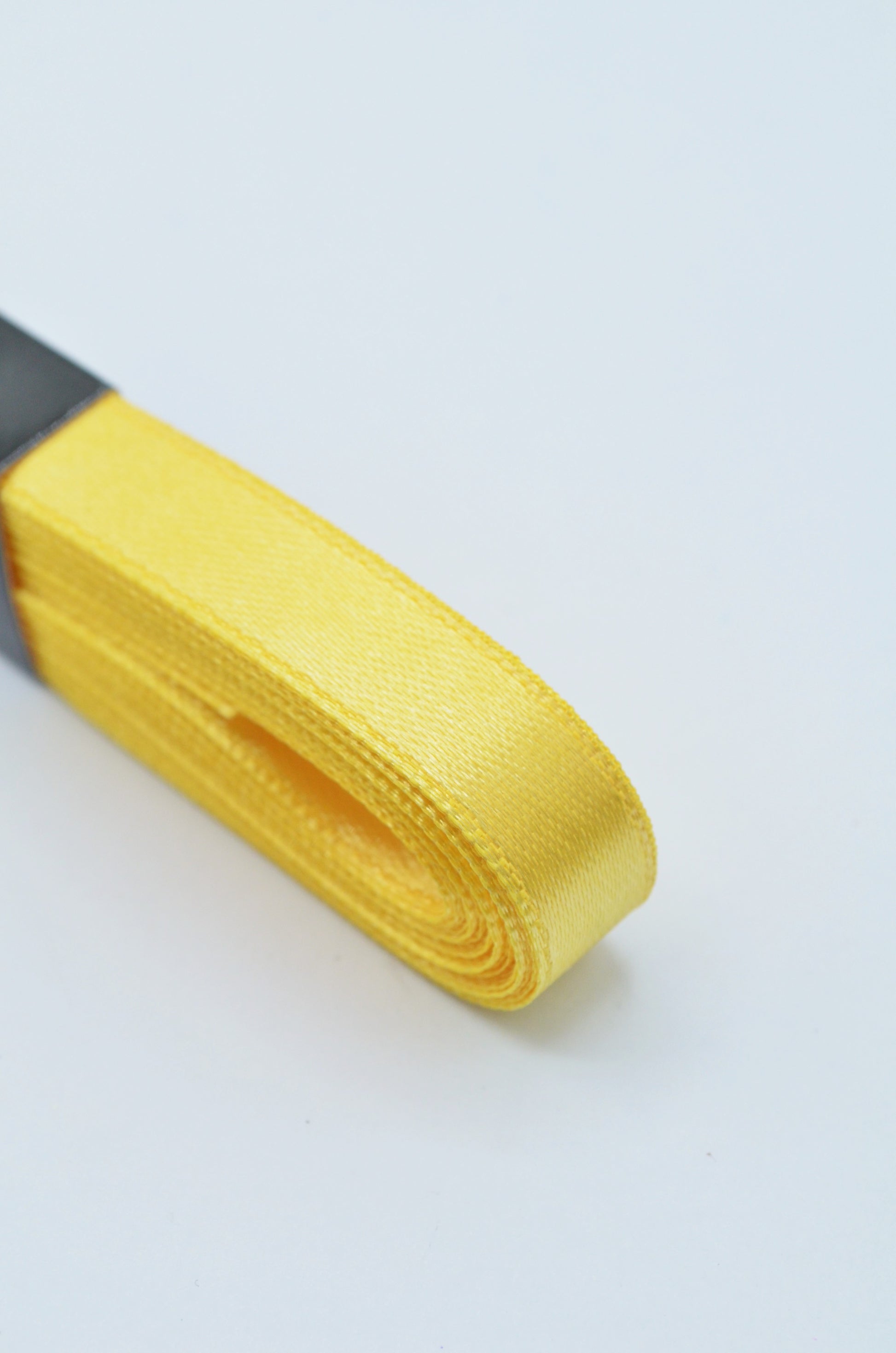 Panglica Dublu Satinata 10mm, (10m/Pachet)
