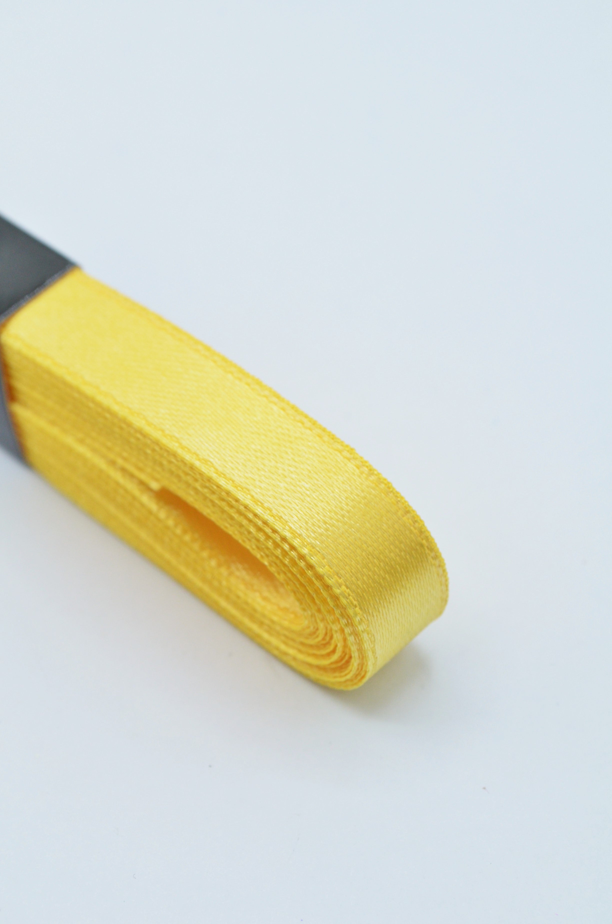 Panglica Dublu Satinata 10mm, (10m/Pachet)
