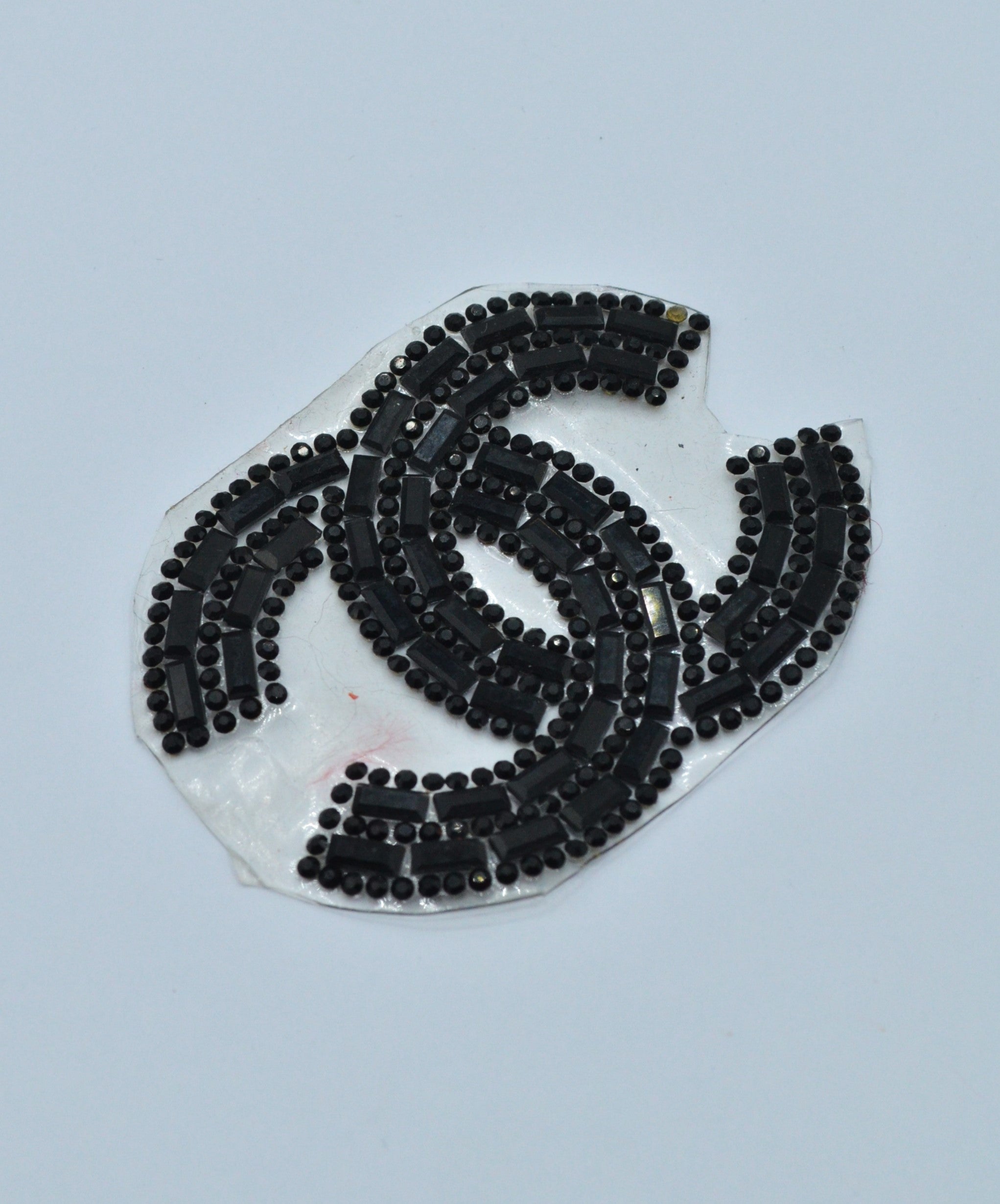 Aplicatie Termoadeziva Cu Pietre 5x6cm