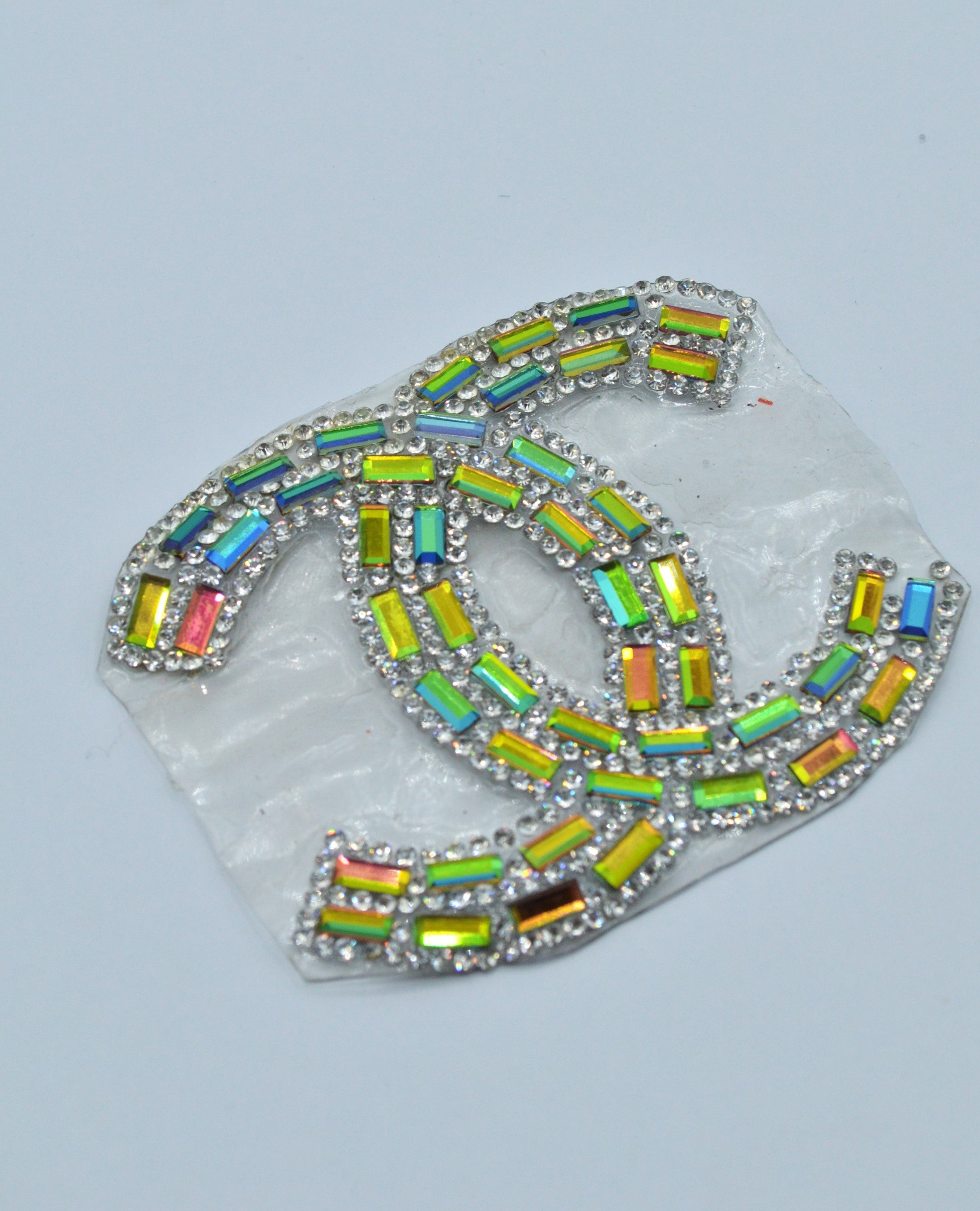 Aplicatie Termoadeziva Cu Pietre 6x7cm