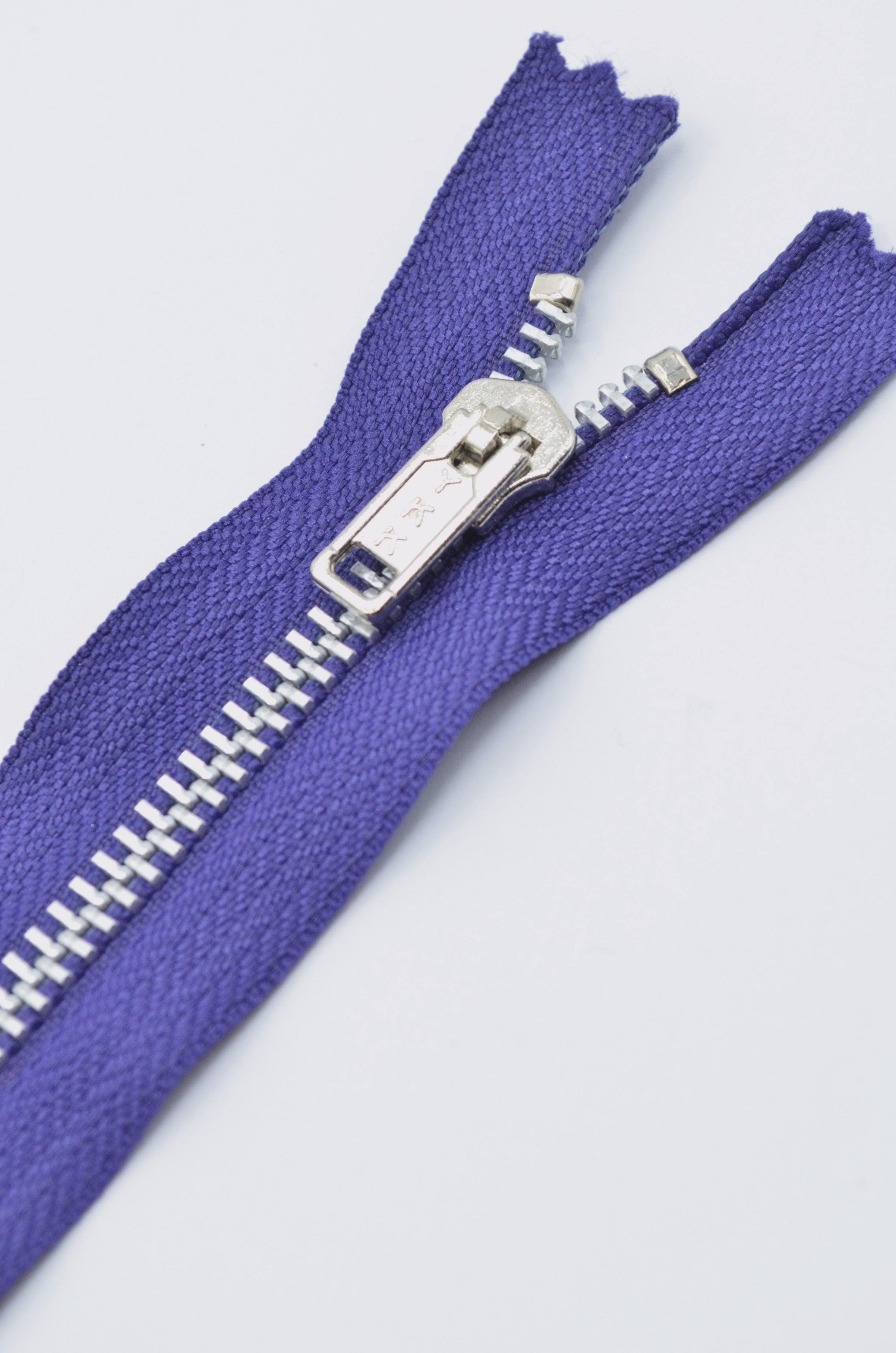 Fermoar Metalic YKK 18cm, Mov