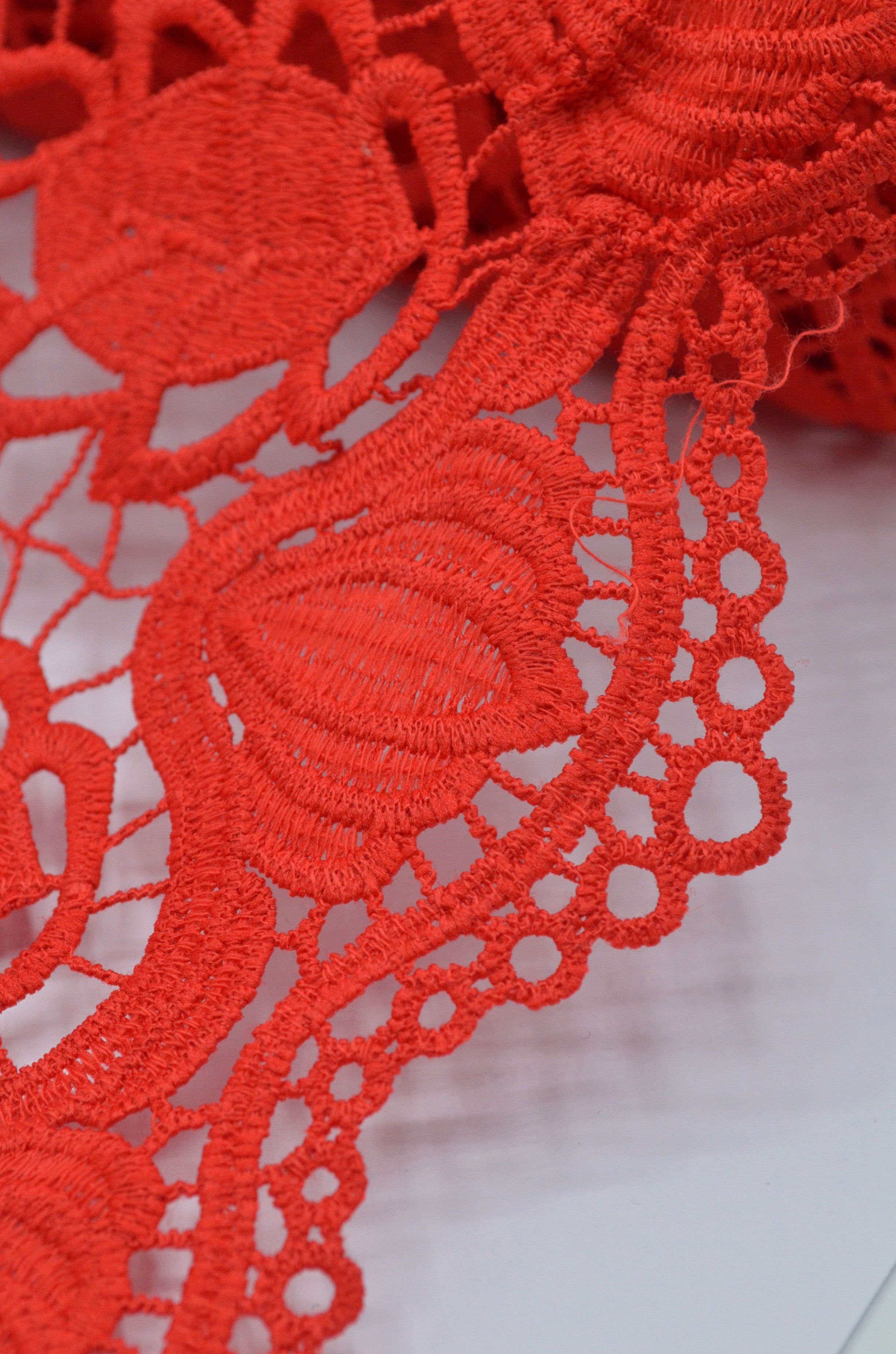 Broderie Sparta 23cm, Rosu