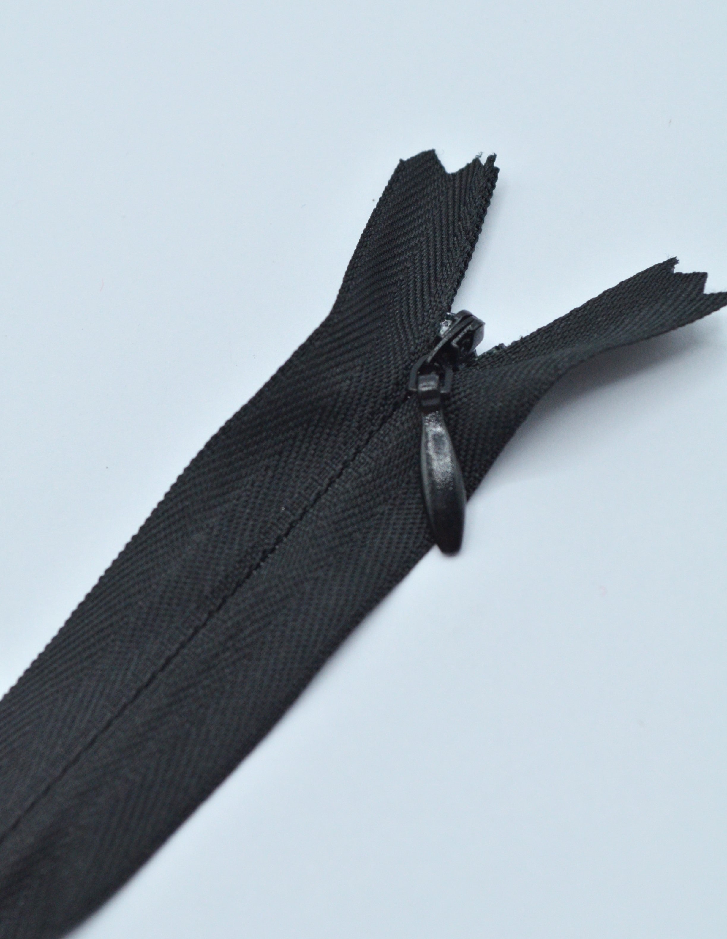Fermoar Ascuns Pe Panza 30cm, Negru