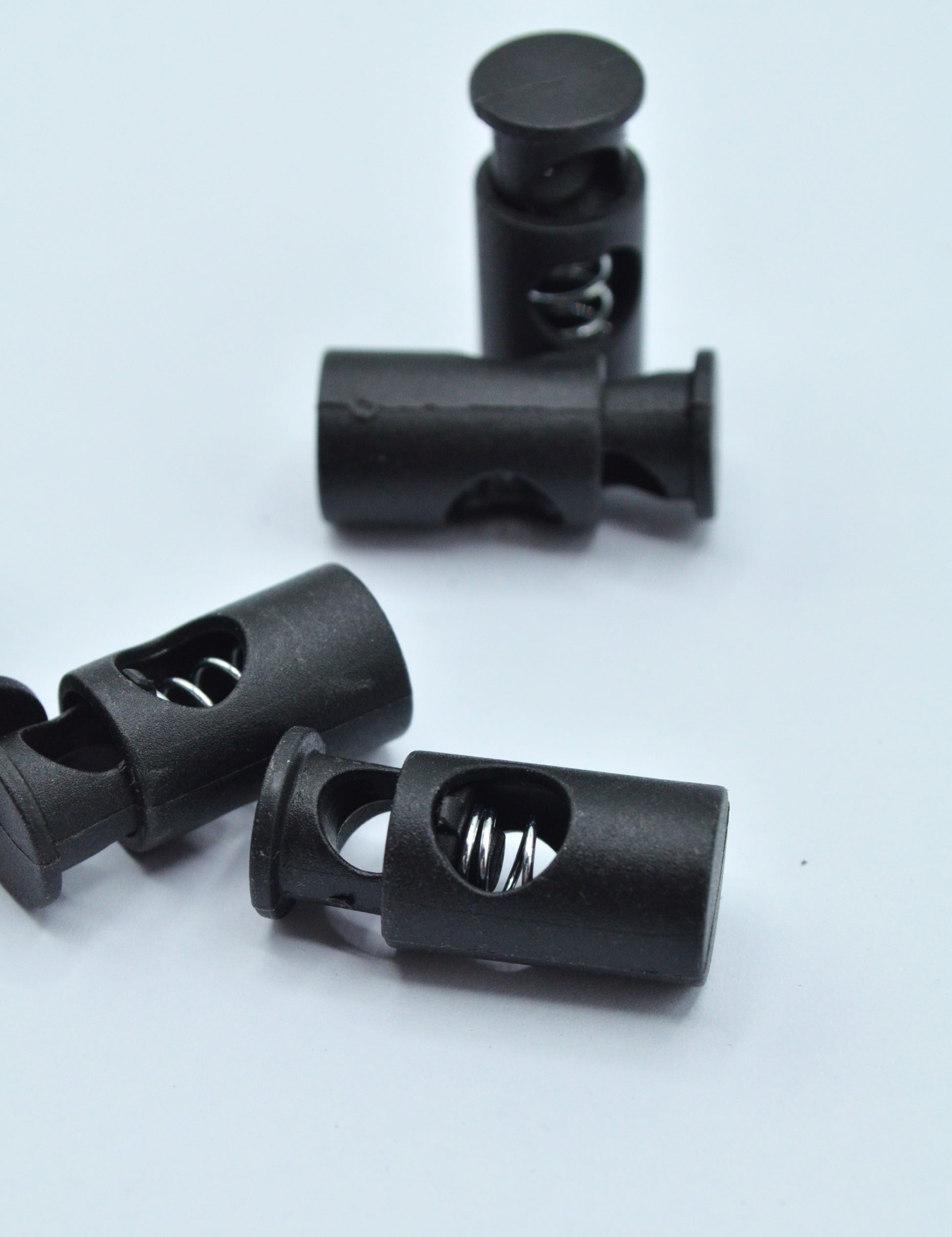 Opritori Din Plastic 10x25mm, Negru