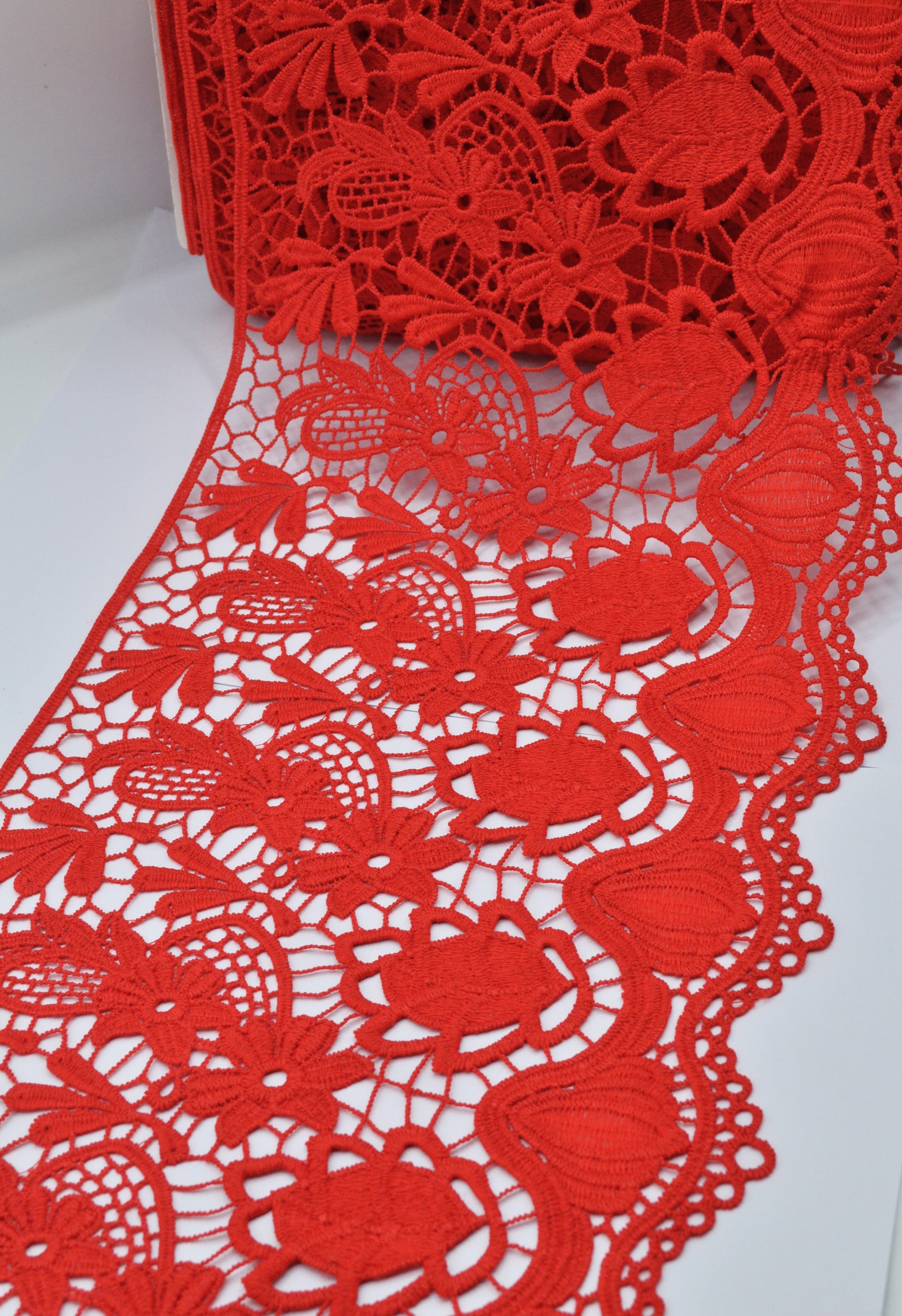 Broderie Sparta 23cm, Rosu