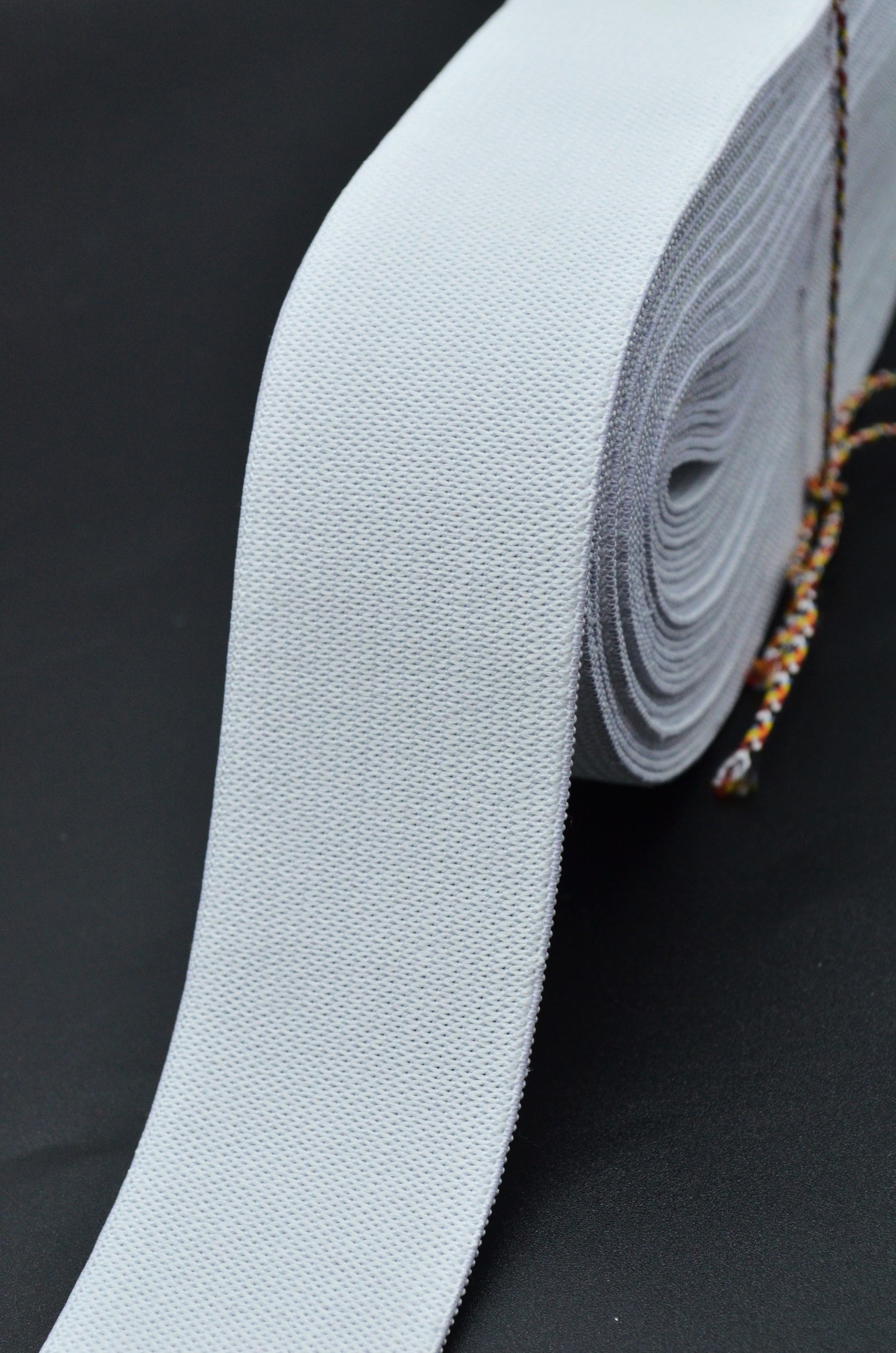 Elastic Romanesc 3.70cm Alb