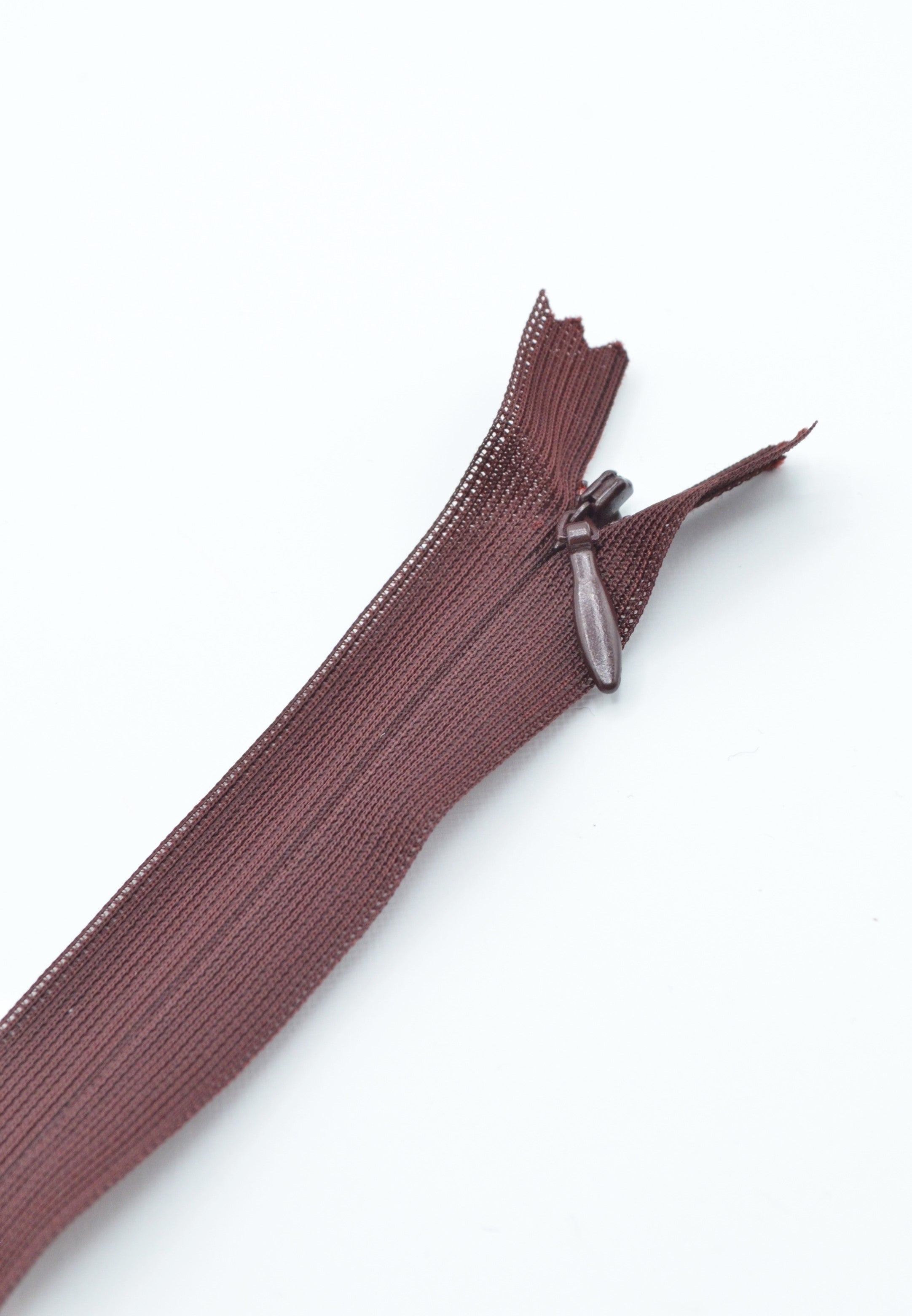 Fermoar Ascuns 19cm, Grena