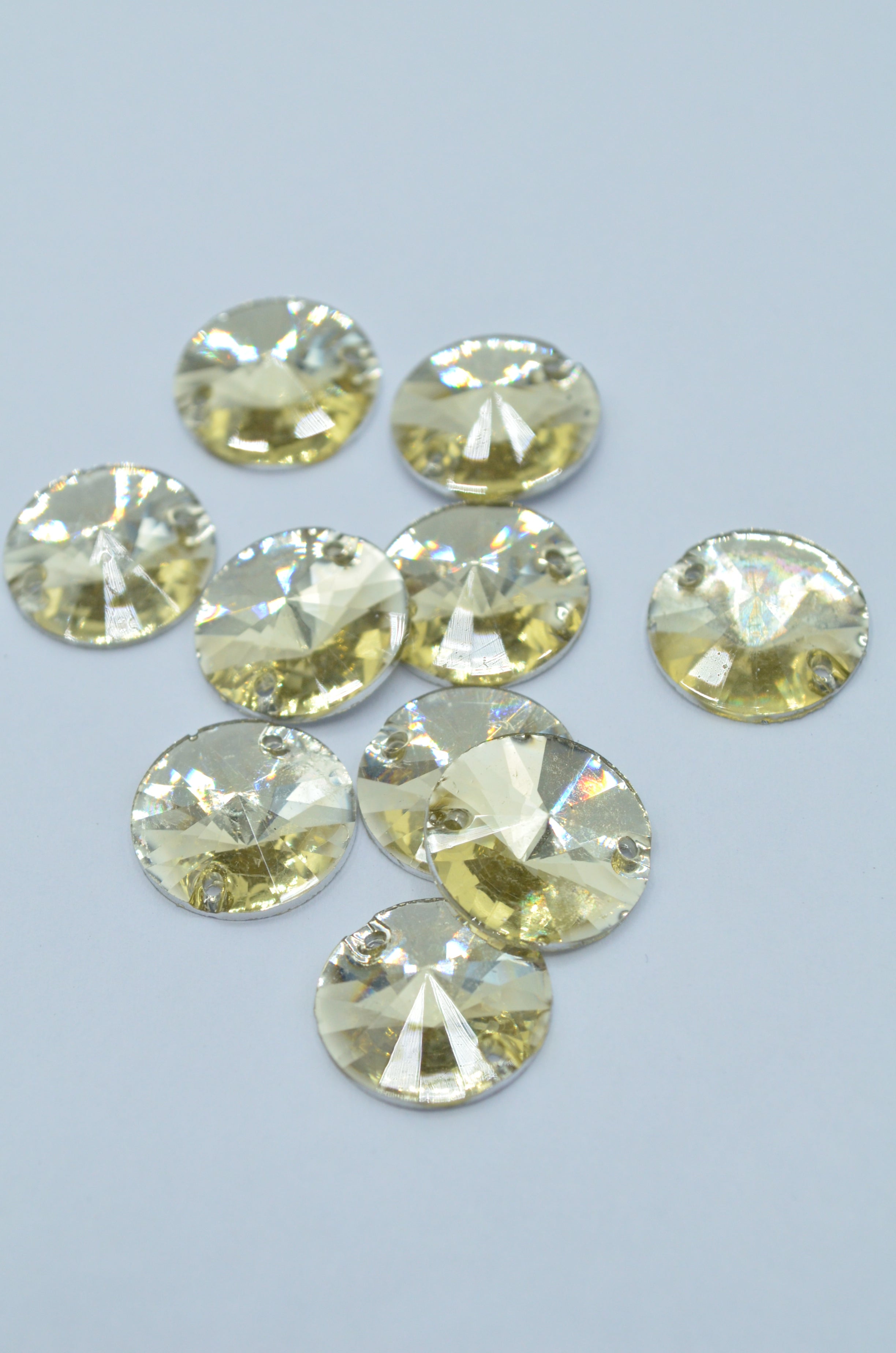 Pietre De Plastic De Cusut 14mm, (10buc/Pachet)