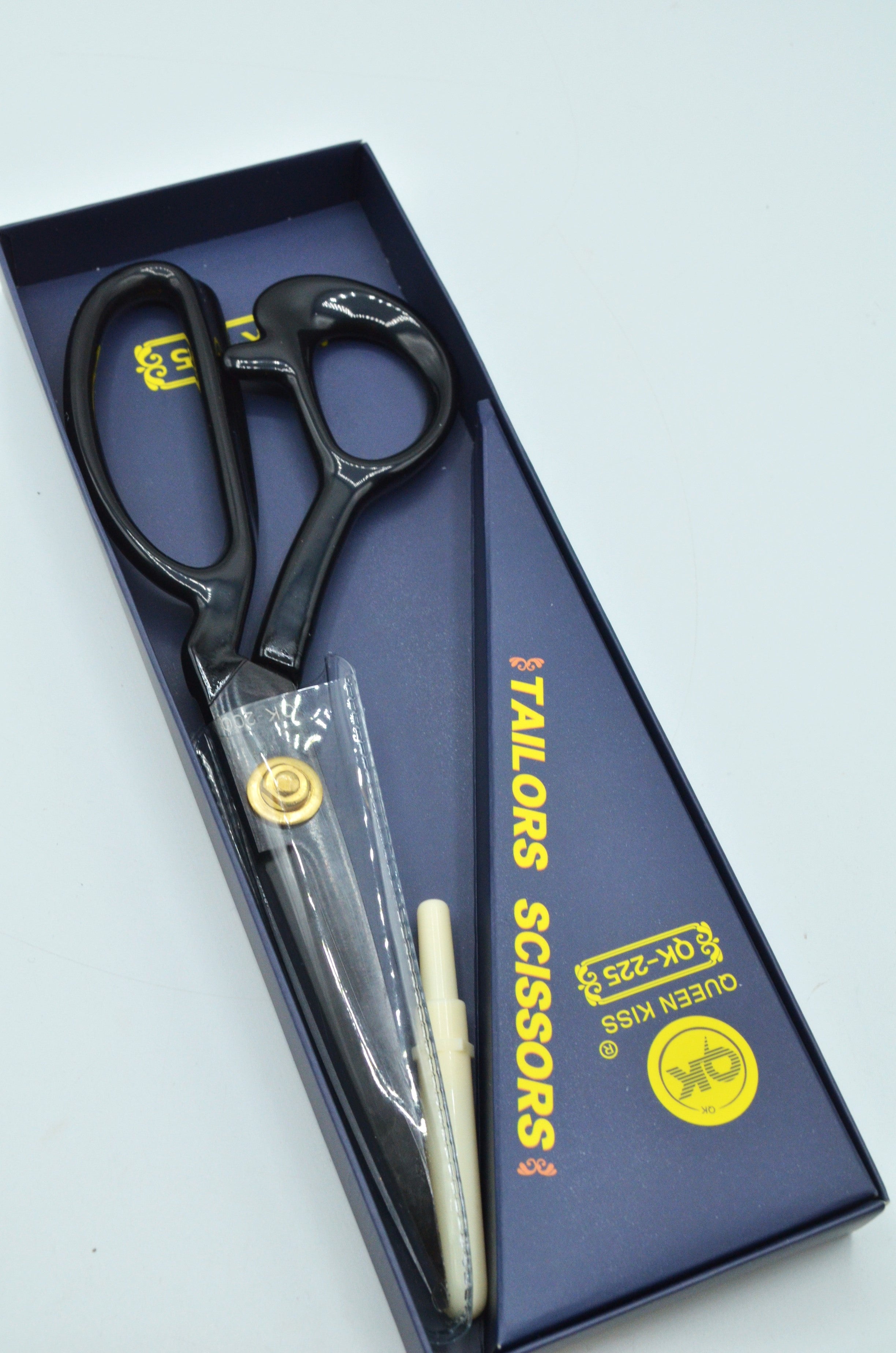 Foarfeca De Croitorie Queen Kiss Profesionala