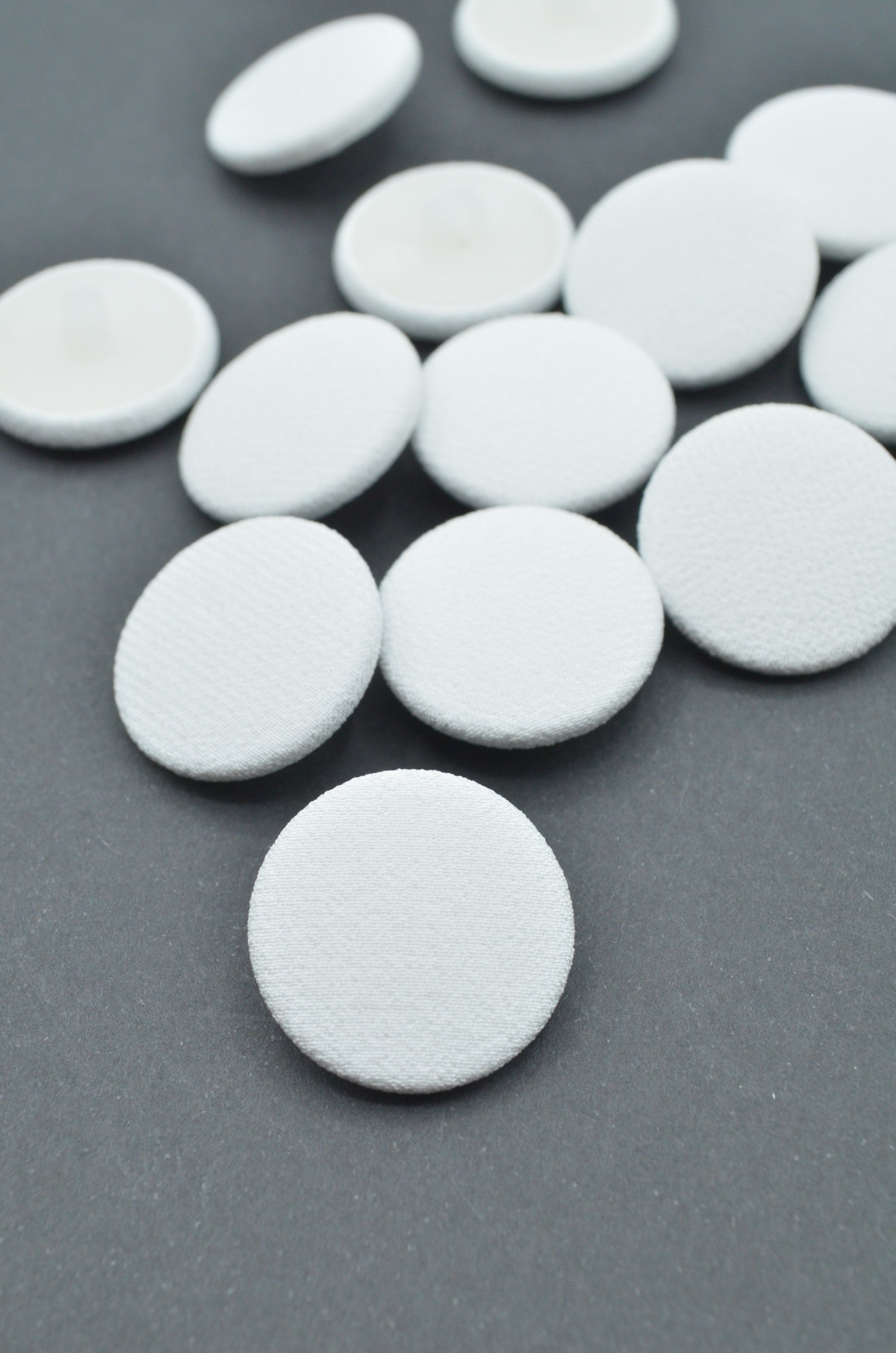 Nasturi Imbracati 23mm, Ivoire