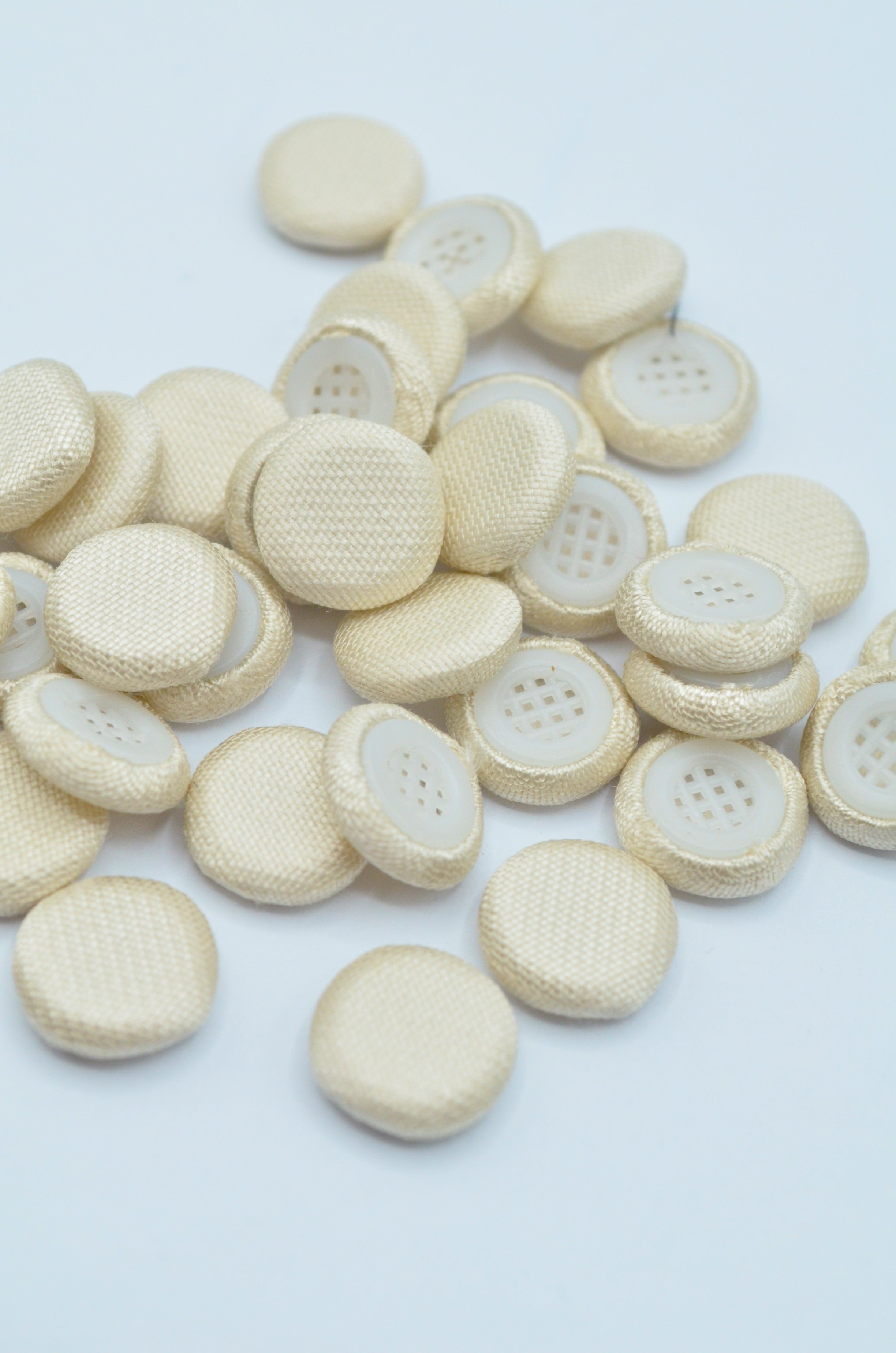 Nasturi De Imbracat 11mm - Crem Roze