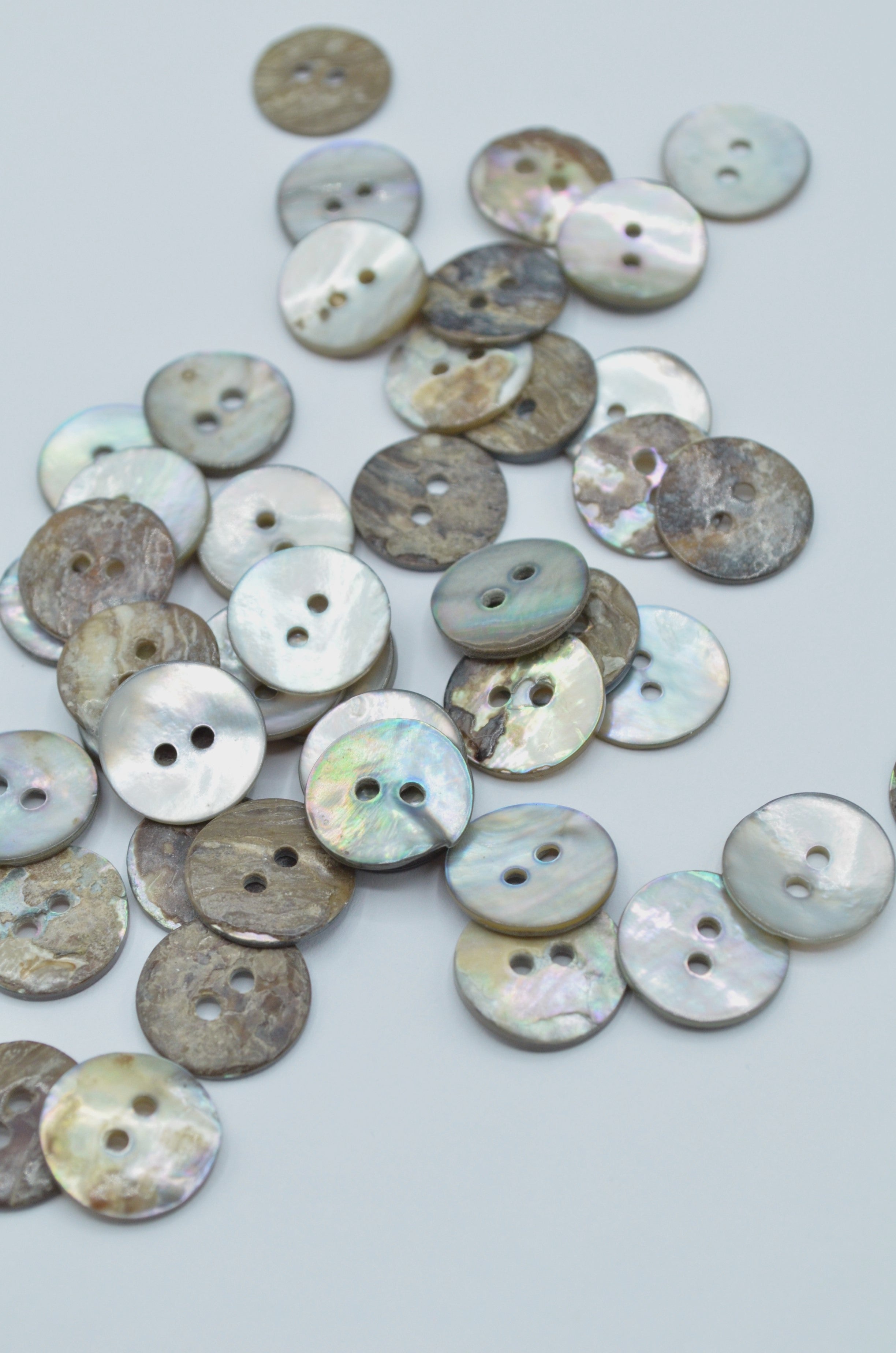 Nasturi Din Sidef 13mm