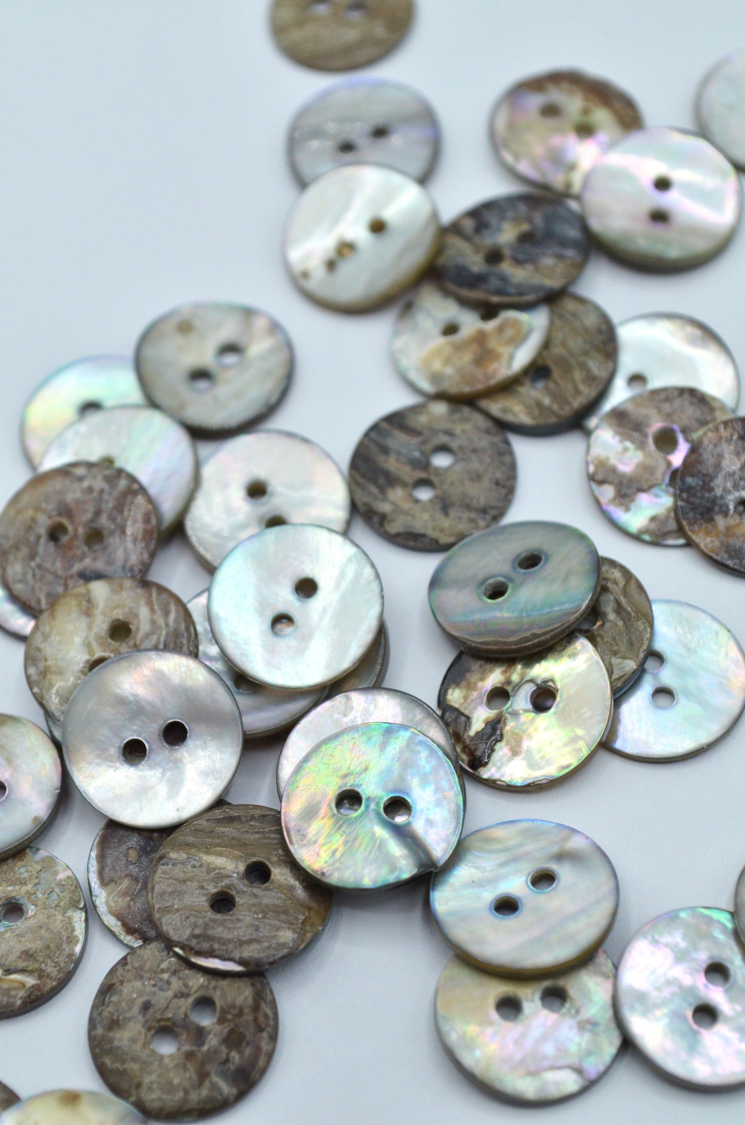 Nasturi Din Sidef 13mm